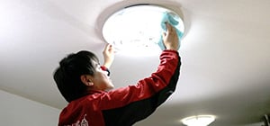 シャンデリア・照明器具クリーニング