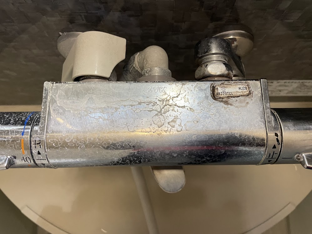 東京都葛飾区の浴室・お風呂クリーニングの作業前2