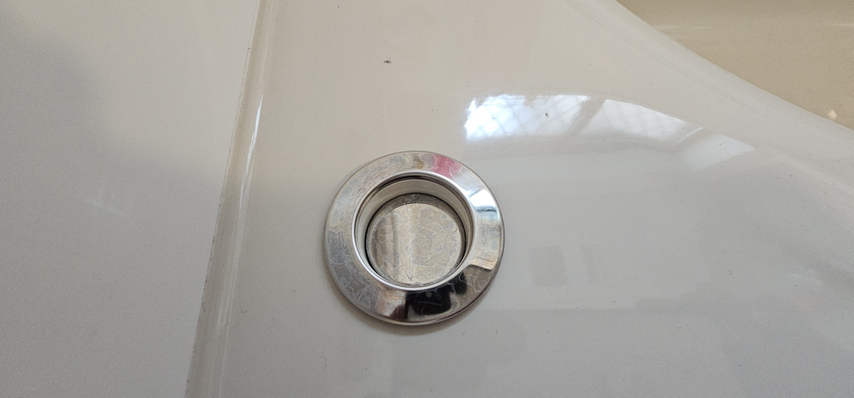 宮崎県西臼杵郡高千穂町の浴室乾燥機クリーニングの作業前1