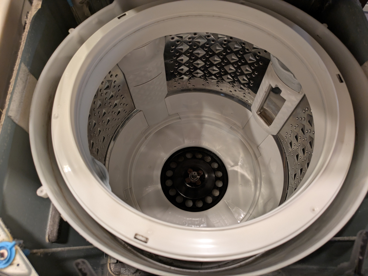 埼玉県戸田市の洗濯機分解クリーニングの作業後1