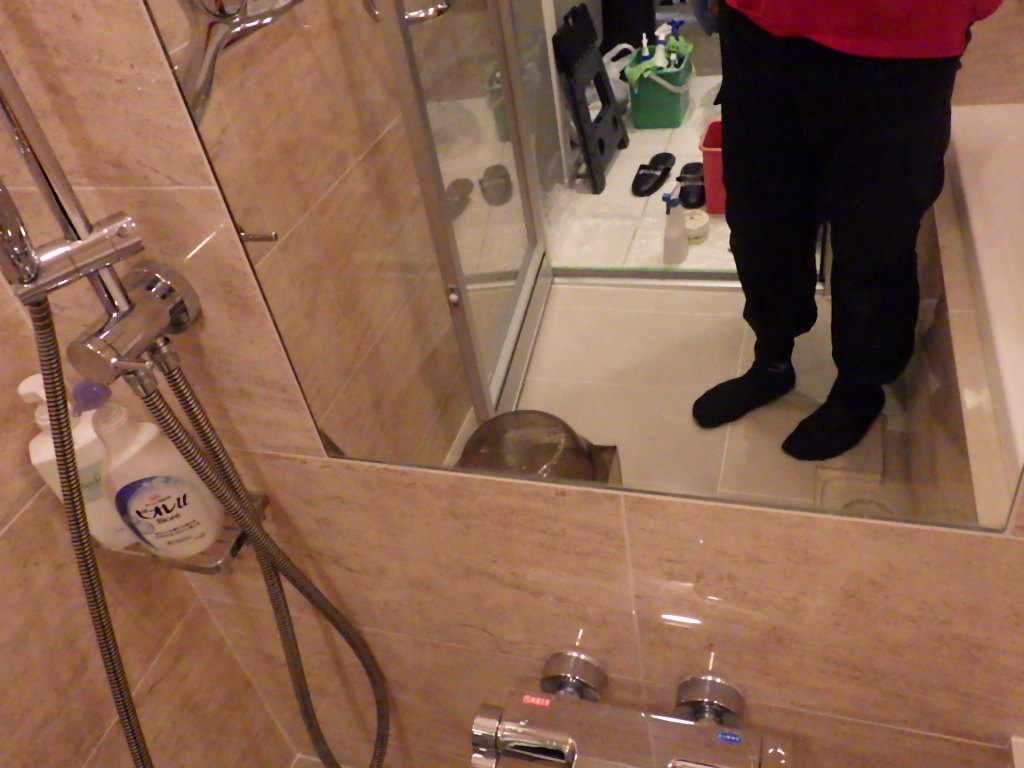 東京都港区南麻布の浴室・お風呂クリーニングの作業後1