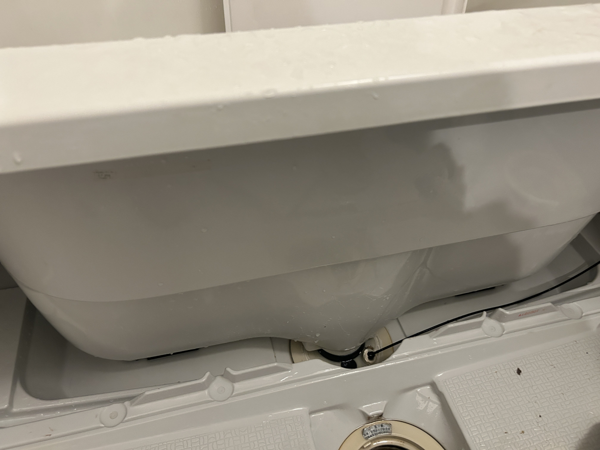 神奈川県川崎市川崎区の浴室・お風呂クリーニングの作業後1