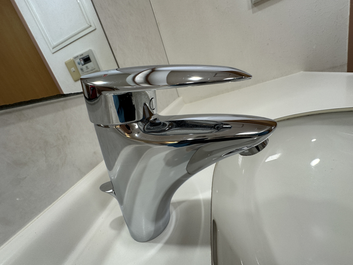 埼玉県春日部市の洗面所クリーニングの作業後1