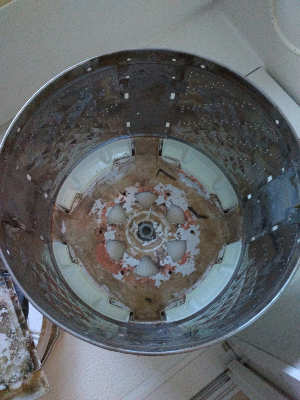 福島県いわき市の洗濯機分解クリーニングの作業前2