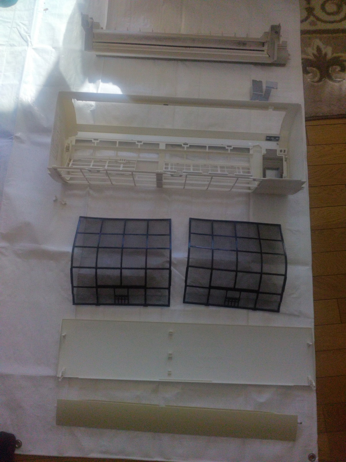 福島県いわき市の壁埋め込みエアコンの作業後1