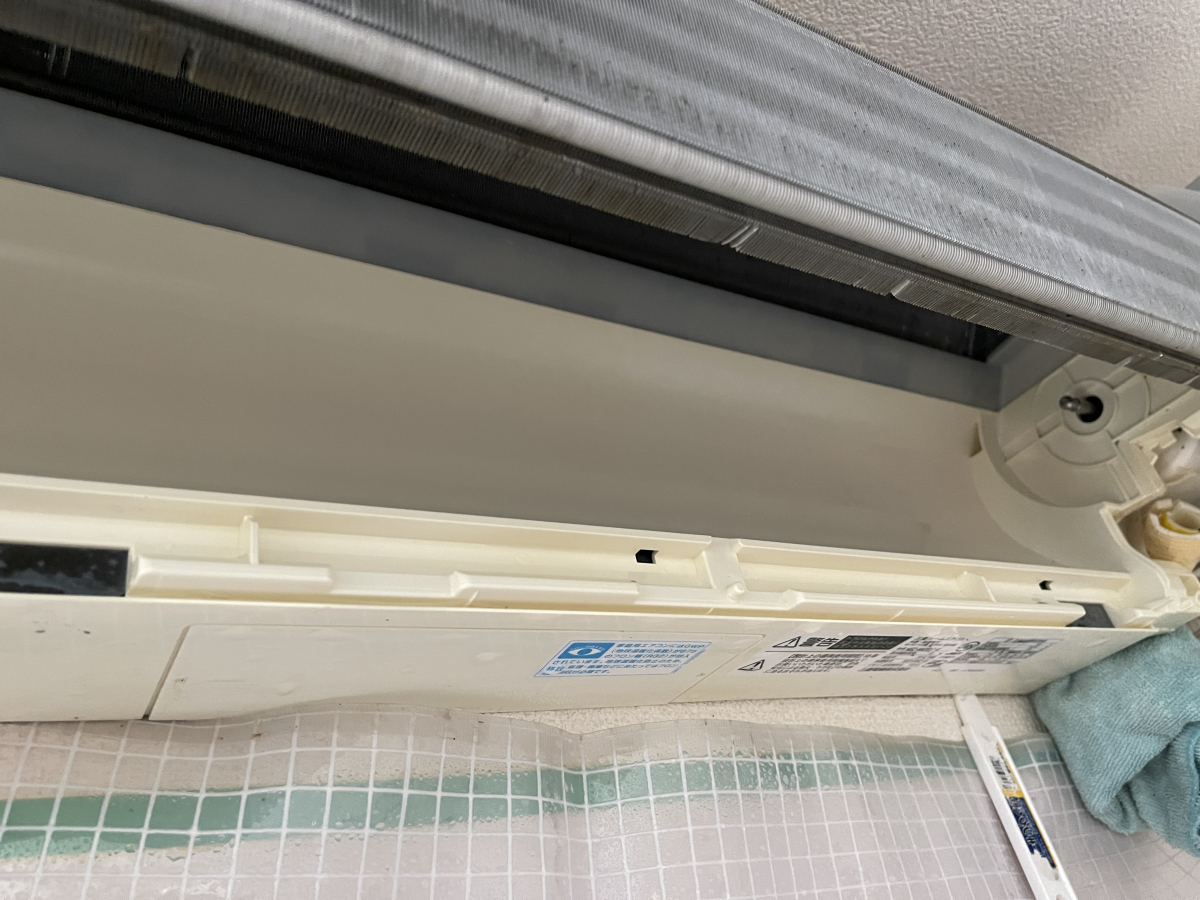 神奈川県横浜市戸塚区のお掃除機能付きエアコンの作業後3