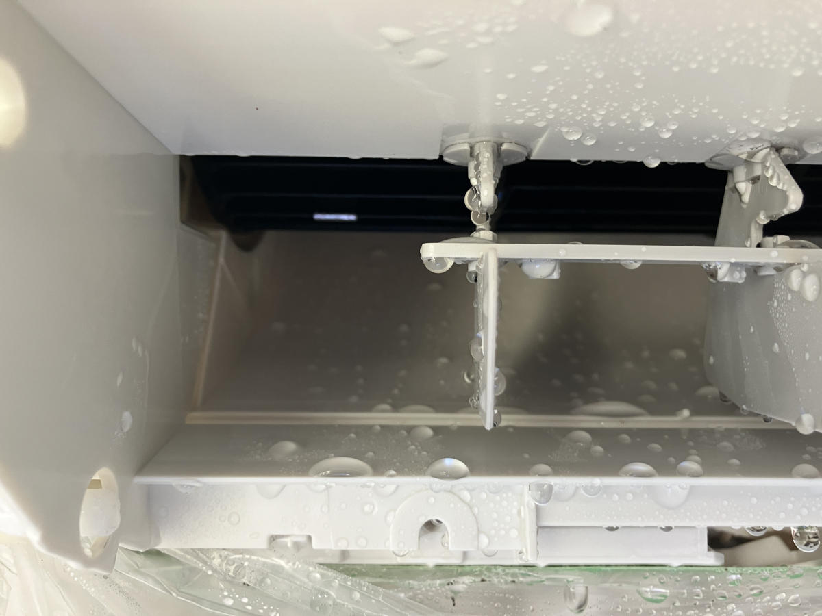 神奈川県川崎市川崎区多摩区生田のお掃除機能付きエアコンの作業後1