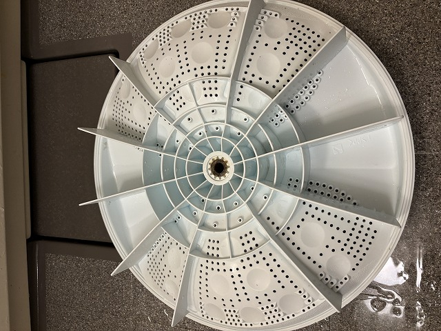 神奈川県鎌倉市の洗濯機分解クリーニングの作業後2