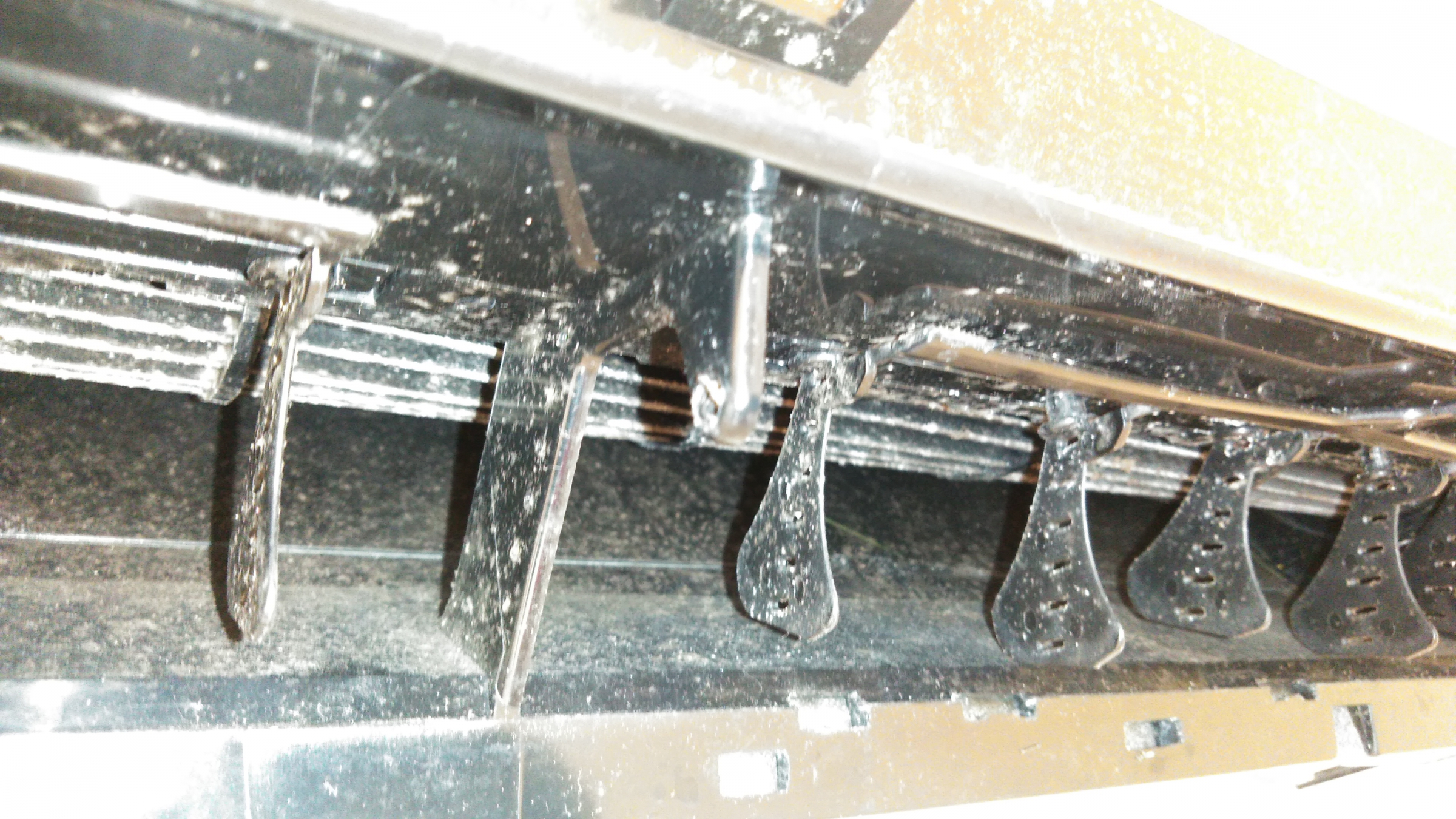 新潟県上越市国府の賃貸住宅入居前の簡易クリーニングの作業前2