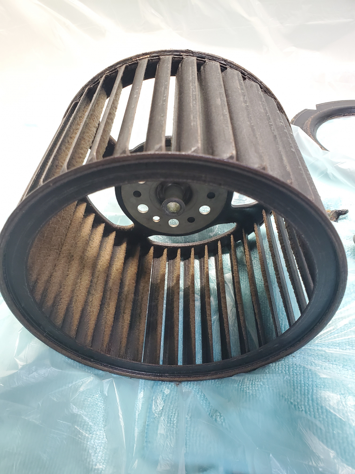 埼玉県熊谷市のレンジフードクリーニングの作業前2