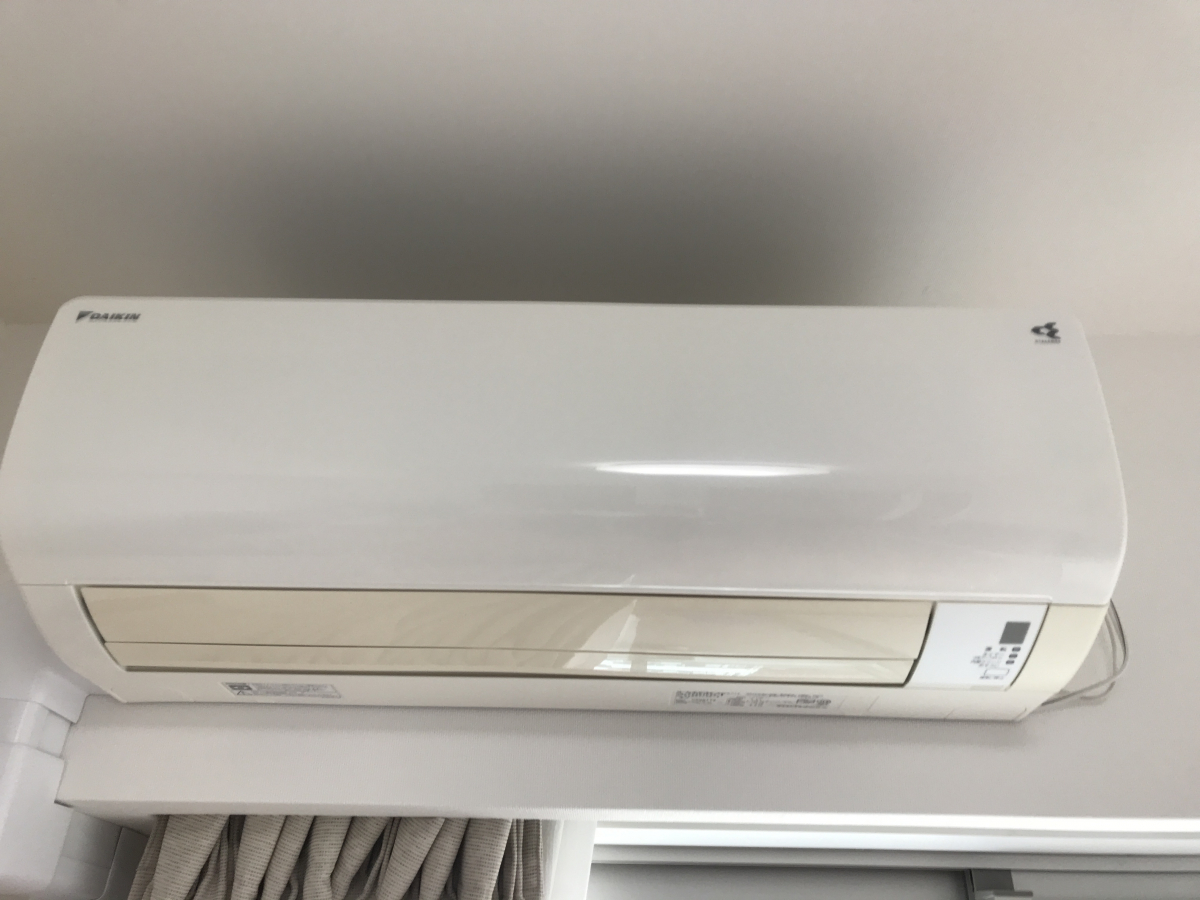 静岡県掛川市の壁掛けエアコンの作業後1