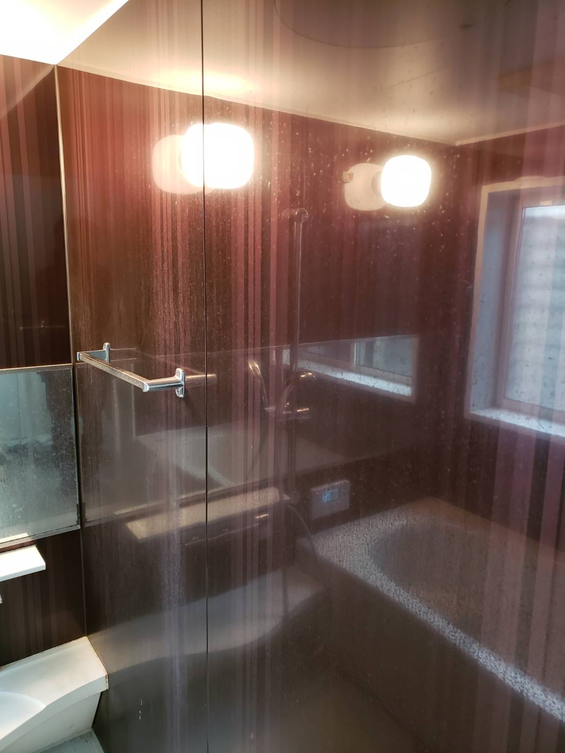 新潟県新潟市江南区所島の浴室・お風呂クリーニングの作業前2