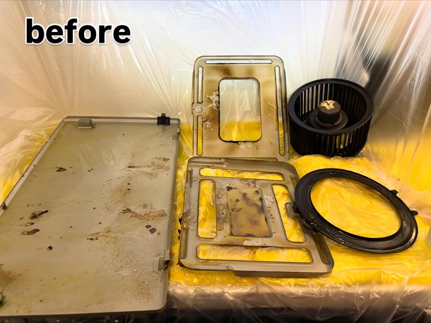 大阪府堺市堺区のレンジフードクリーニングの作業前1