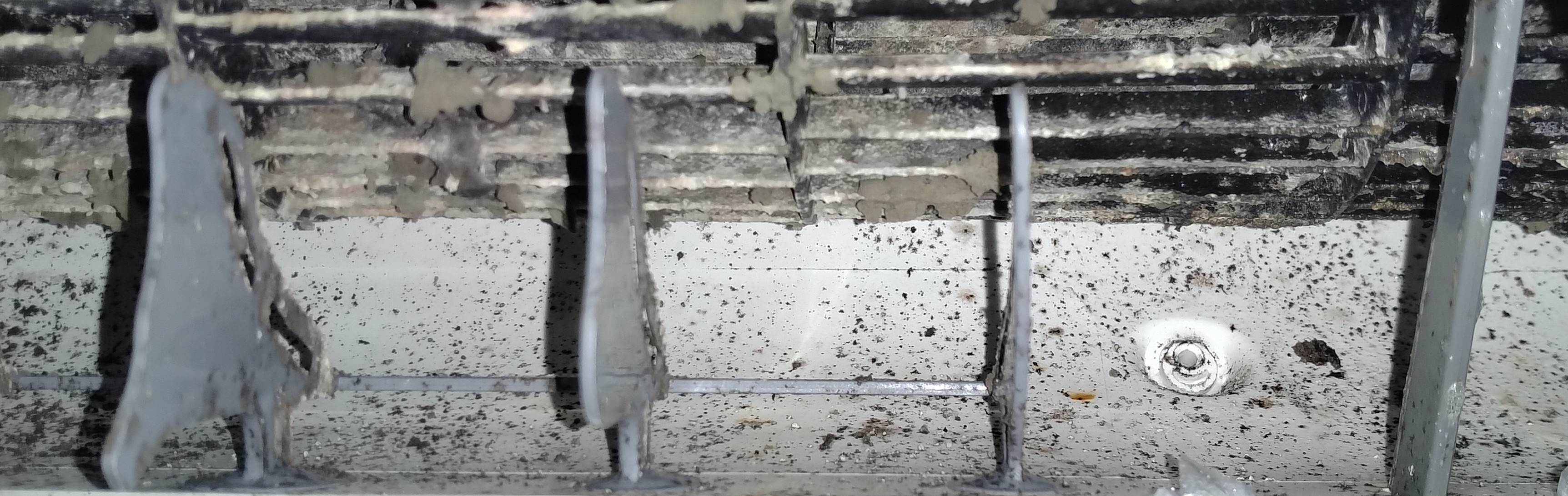 熊本県合志市の壁掛けエアコンの作業前1