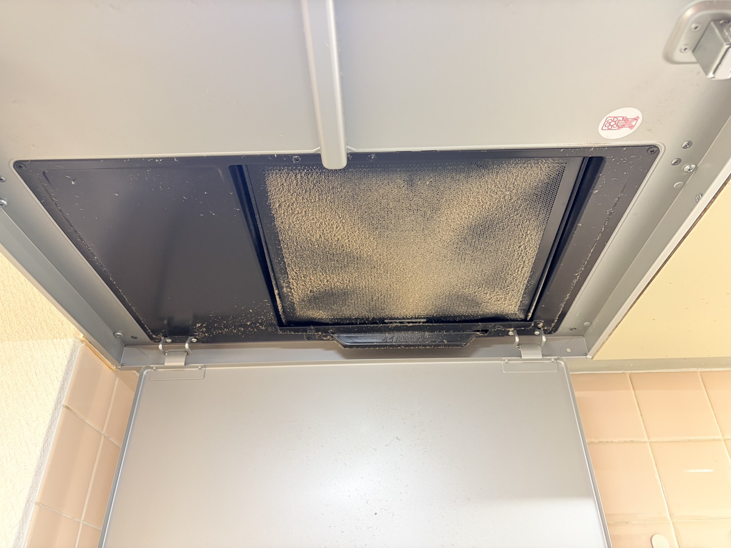 静岡県静岡市駿河区西島のキッチンクリーニングの作業前1