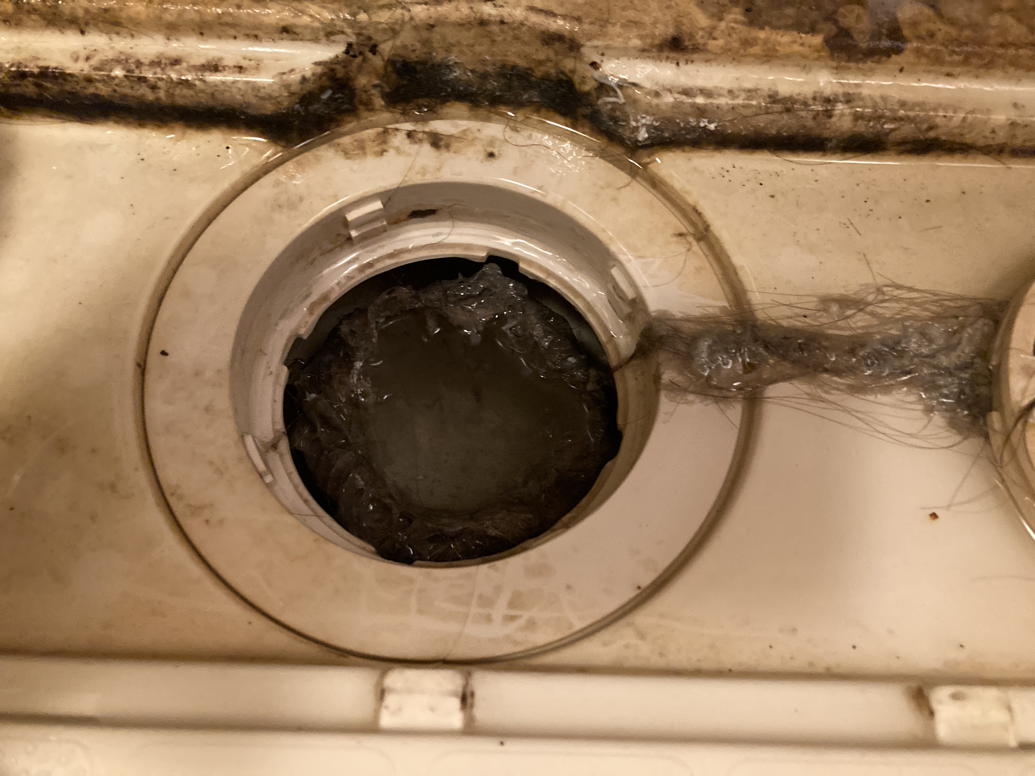 京都府宇治市伊勢田町の浴室・お風呂クリーニングの作業前2