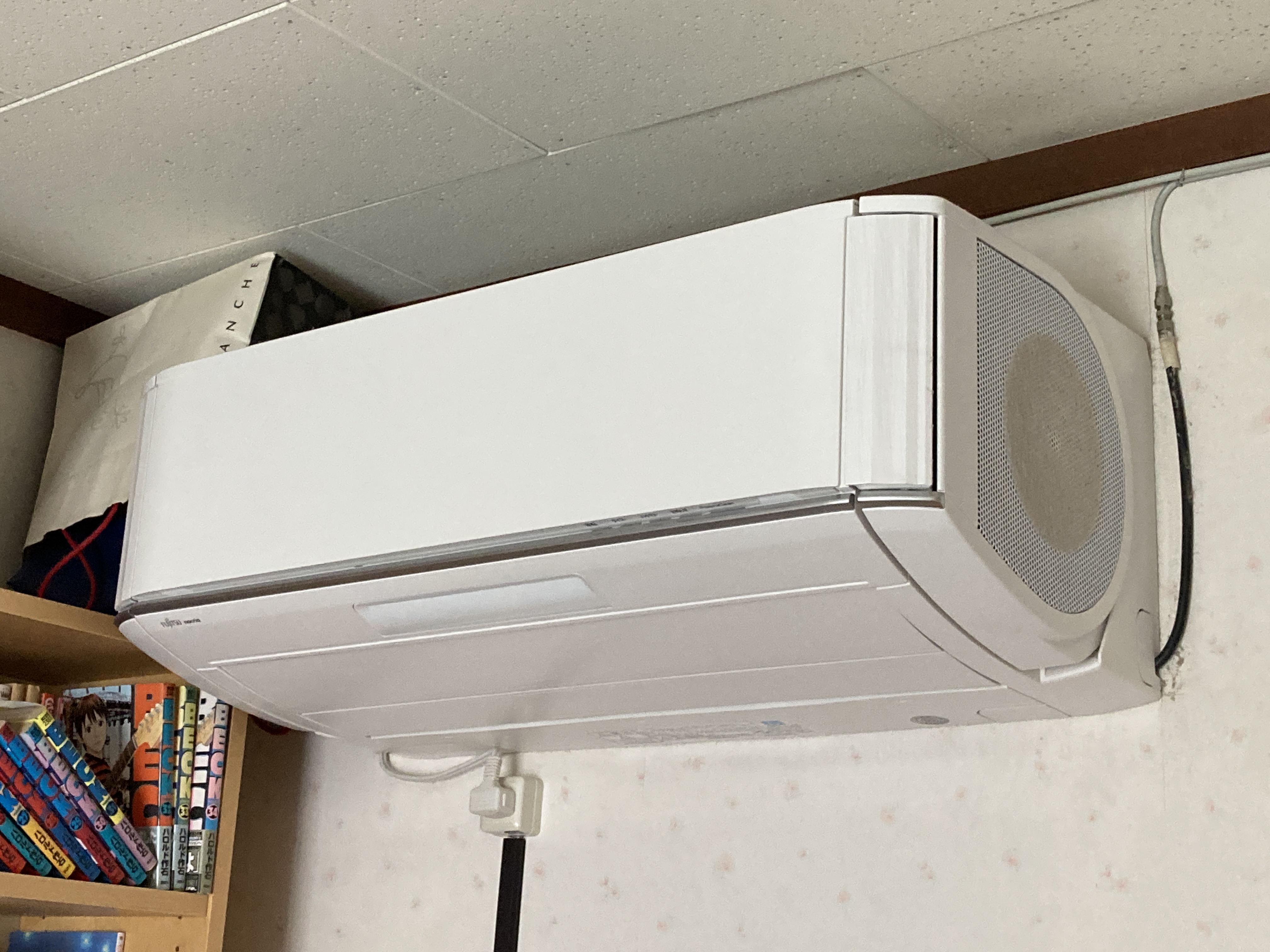 京都府京都市西京区川島権田町のお掃除機能付きエアコンの作業後1