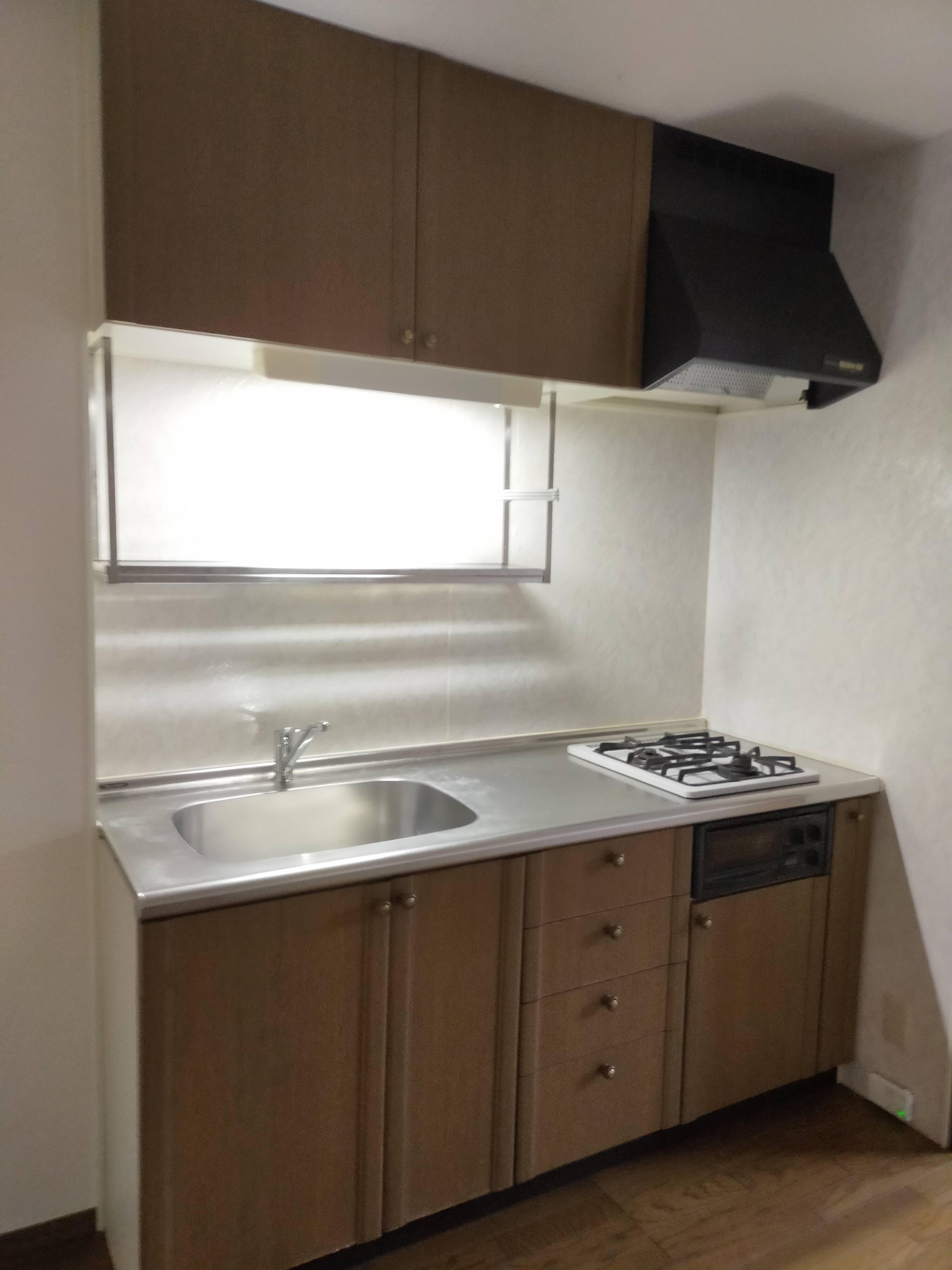 京都府京田辺市田辺鳥本のキッチンクリーニングの作業後2