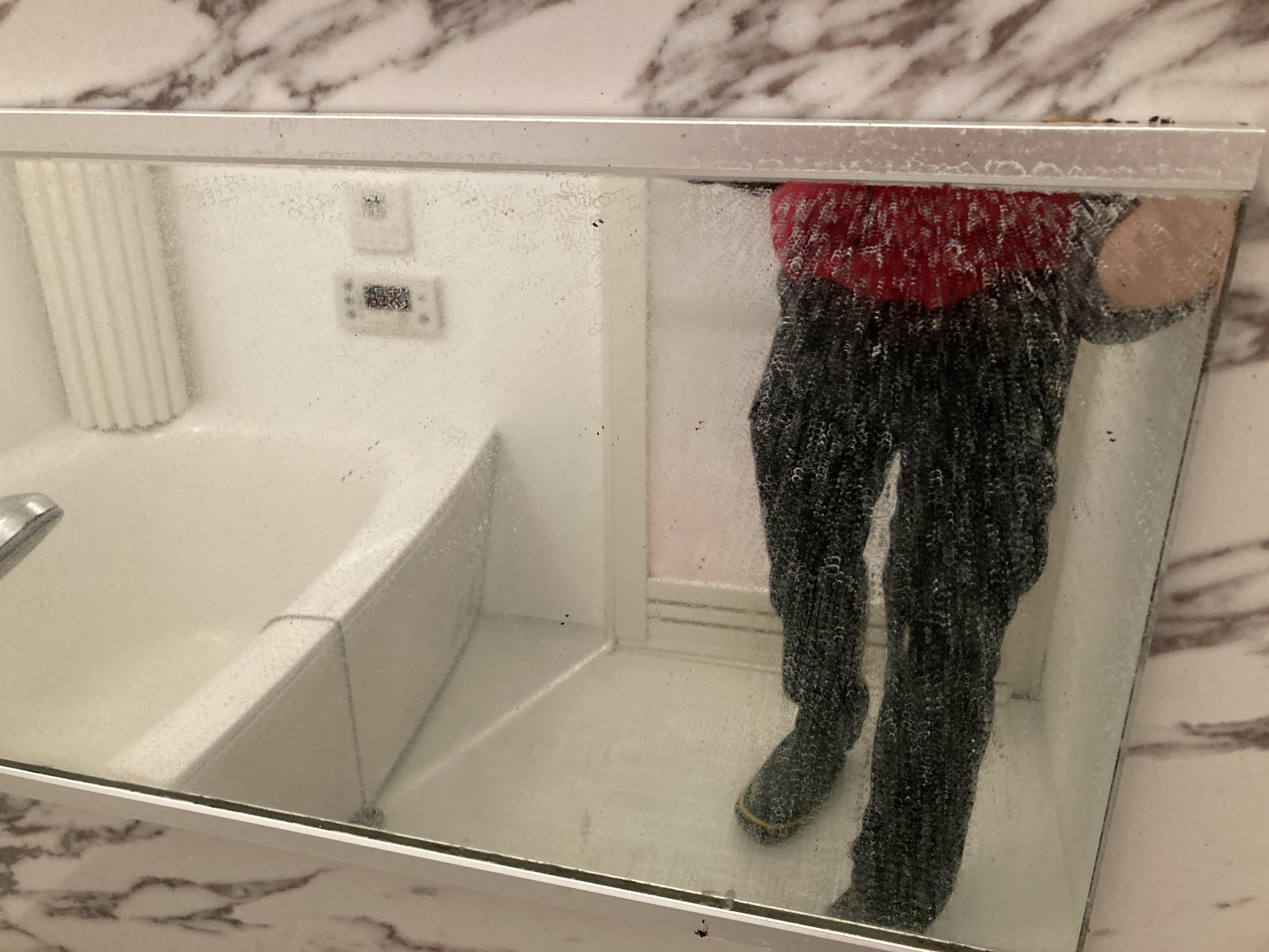 京都府京都市右京区太秦下角田町の浴室・お風呂クリーニングの作業前1