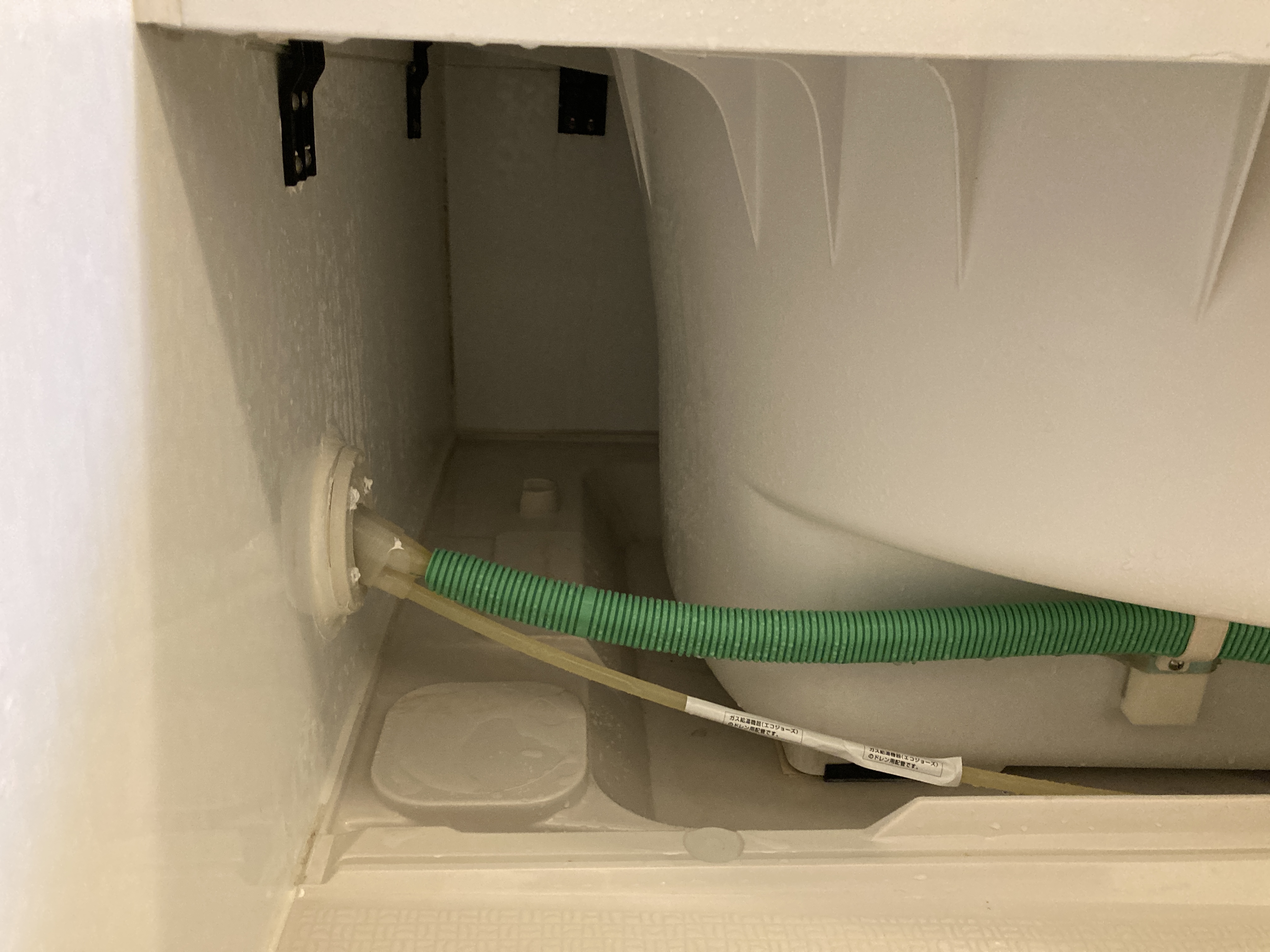 京都府京都市西京区大枝北沓掛町の浴室・お風呂クリーニングの作業後2