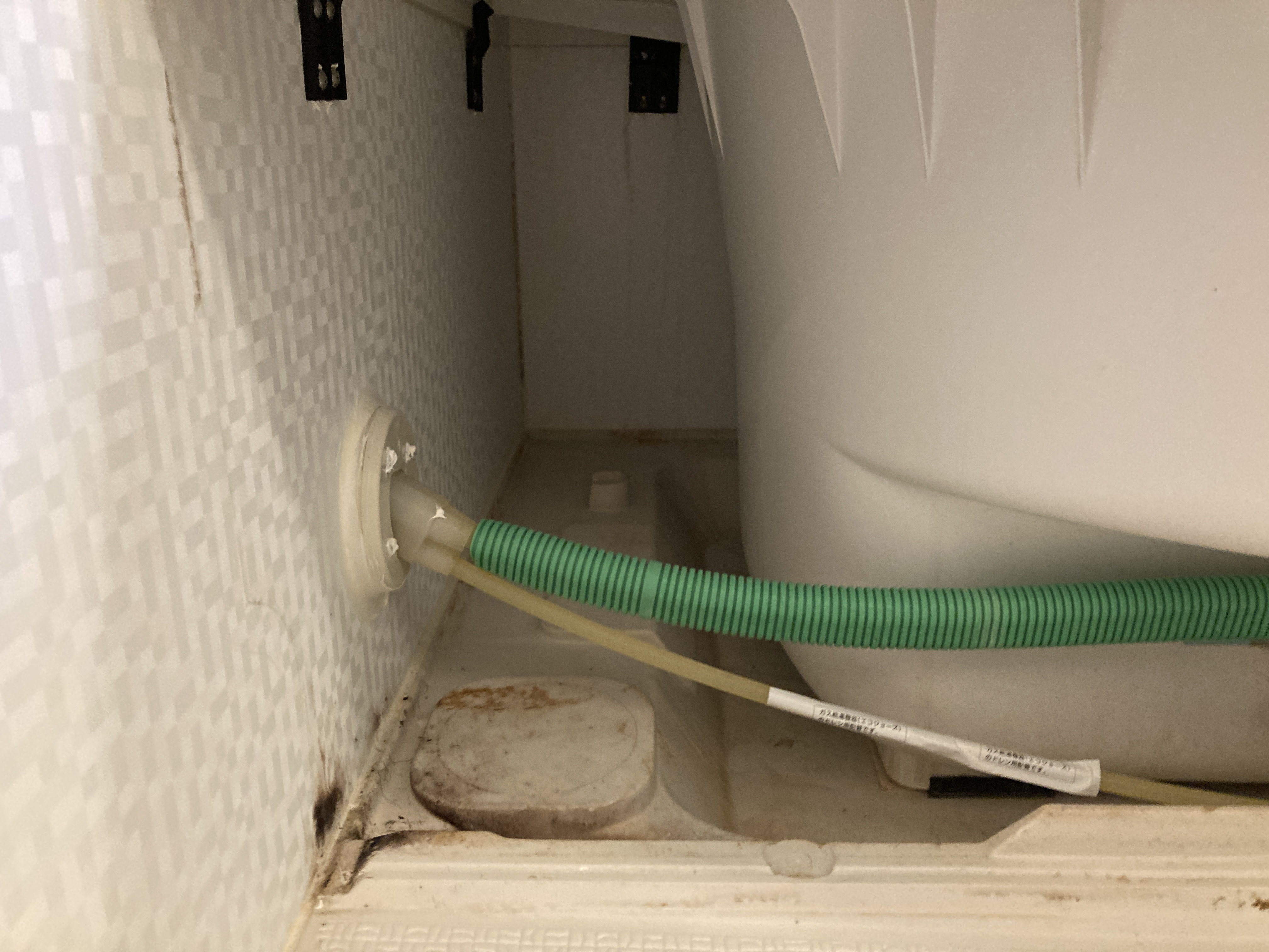 京都府京都市西京区大枝北沓掛町の浴室・お風呂クリーニングの作業前2