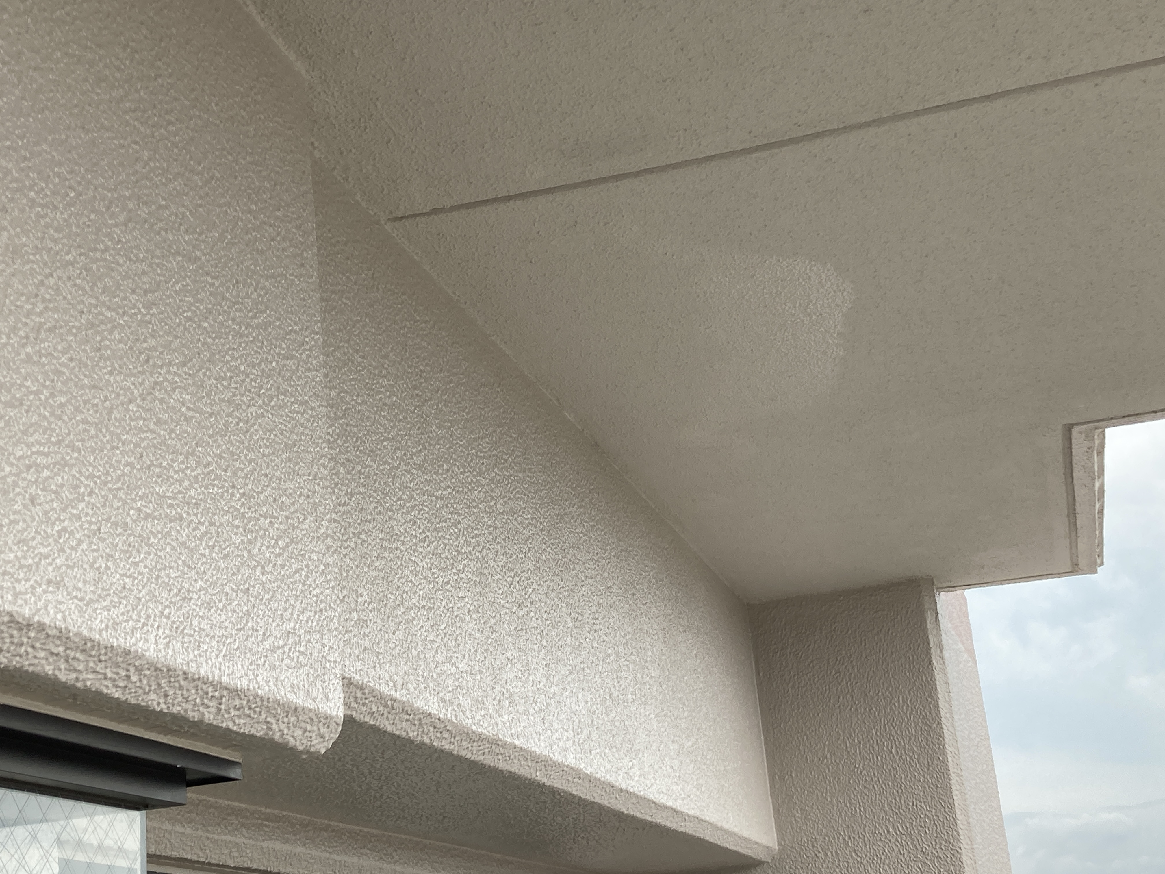 京都府京都市右京区山ノ内苗町のベランダ・バルコニークリーニングの作業後1