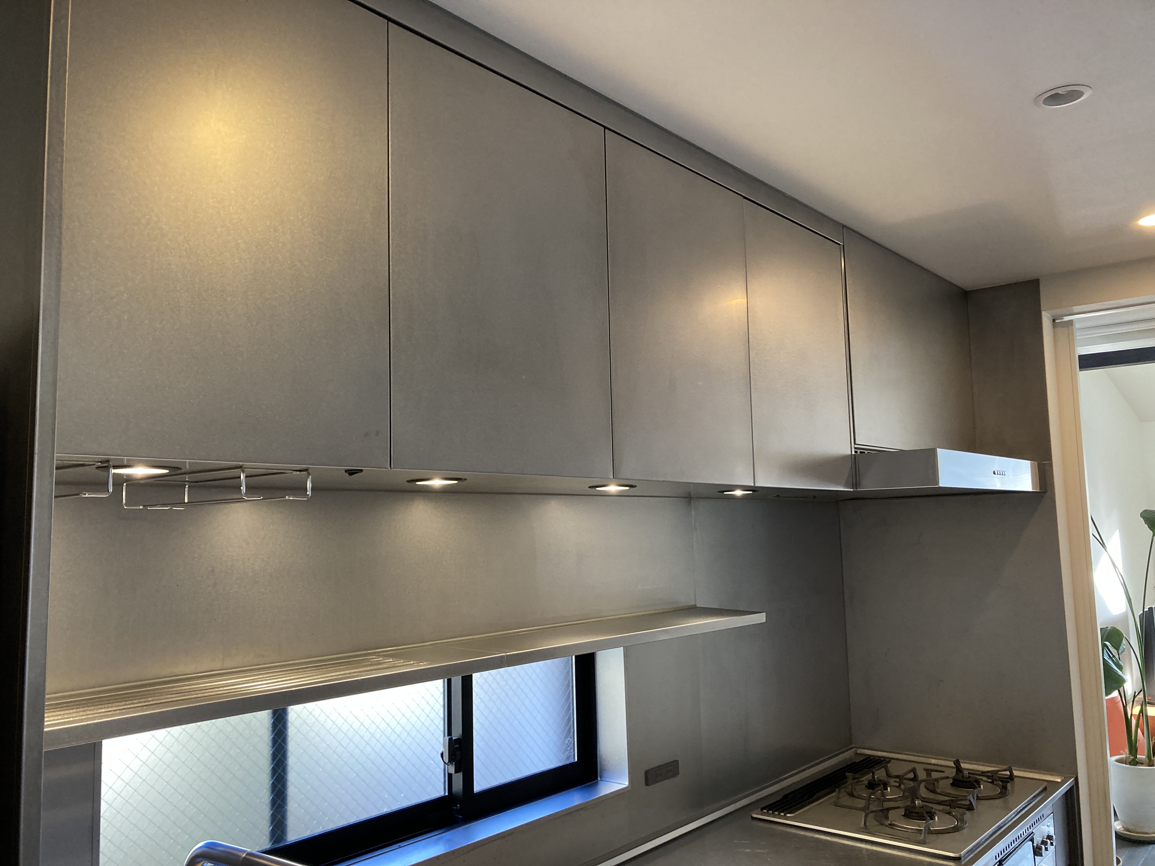 京都府京都市左京区岡崎東福ノ川町のキッチンクリーニングの作業後1