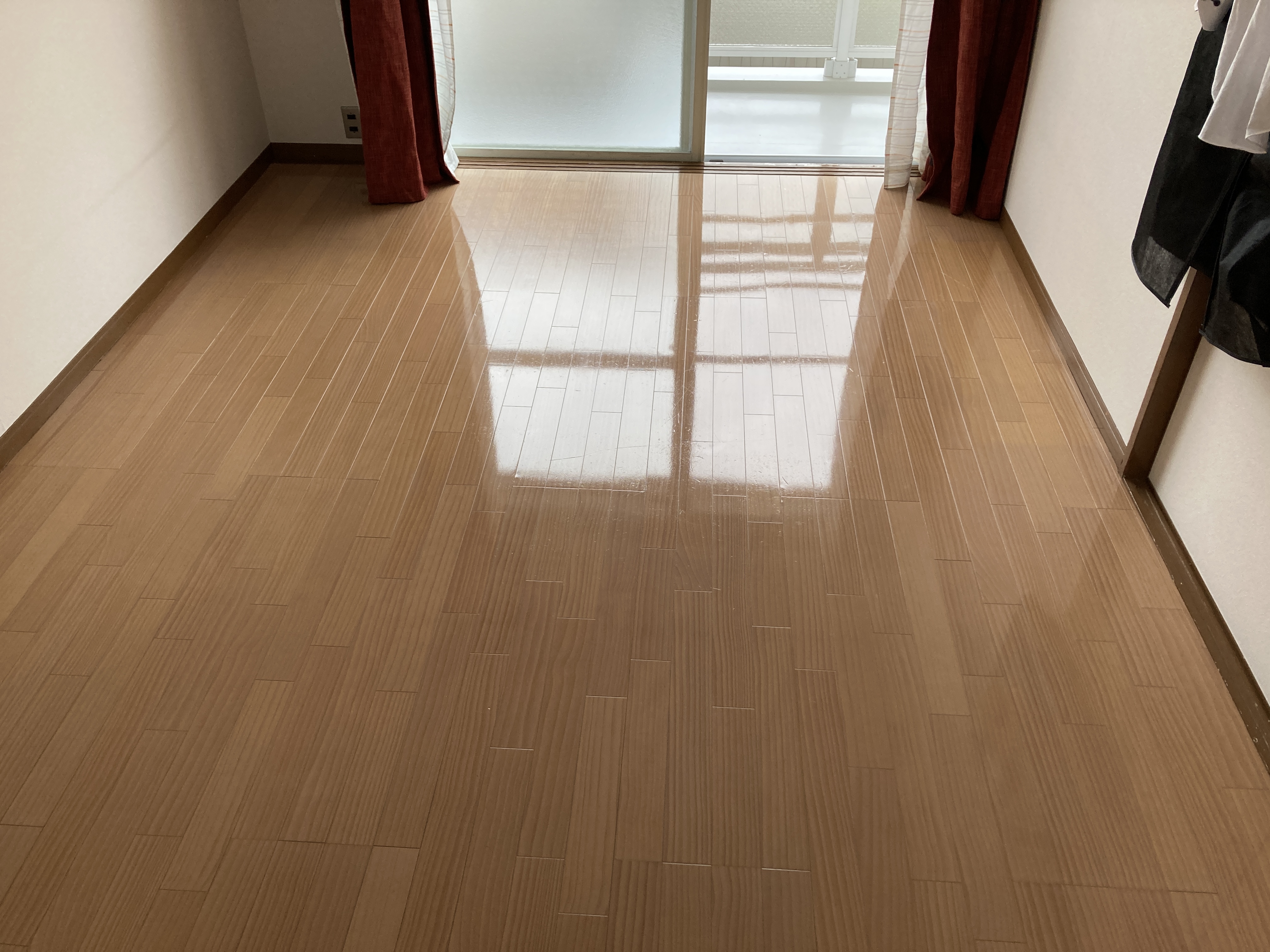 京都府京都市伏見区深草北鍵屋町のフローリングクリーニングの作業後1