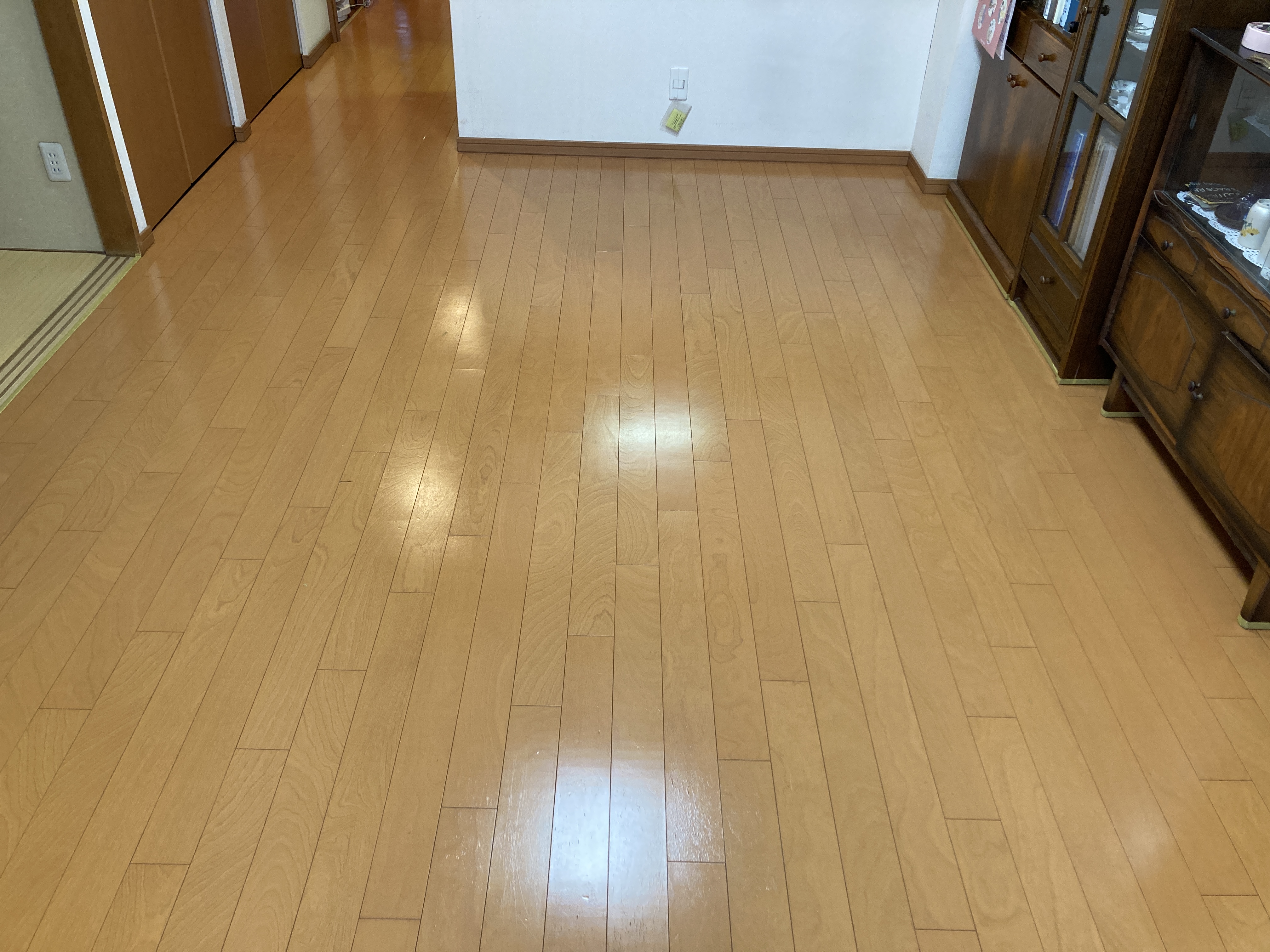 京都府京都市中京区柳八幡町のフローリングクリーニングの作業後1