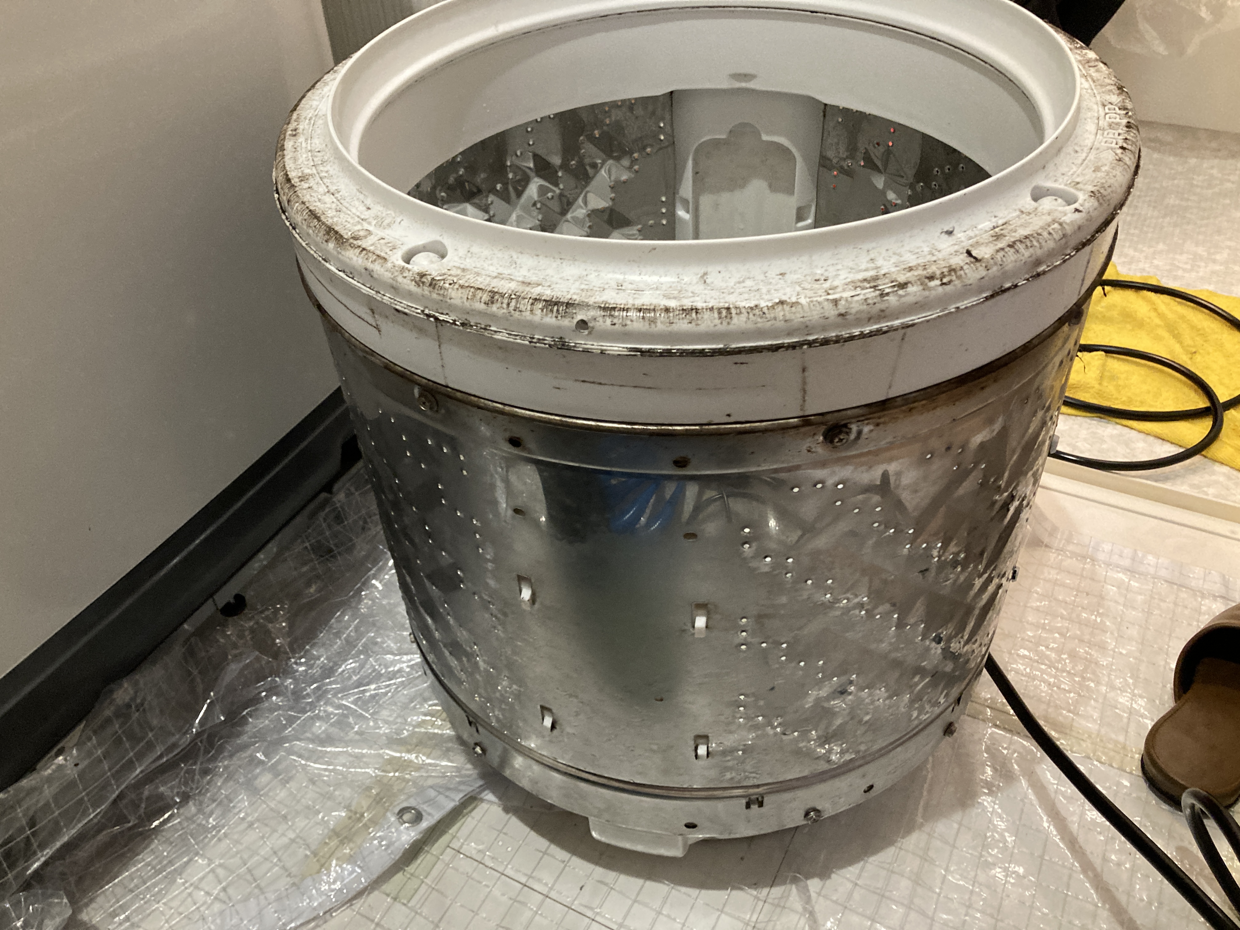 京都府京都市北区大宮南林町の洗濯機分解クリーニングの作業前1