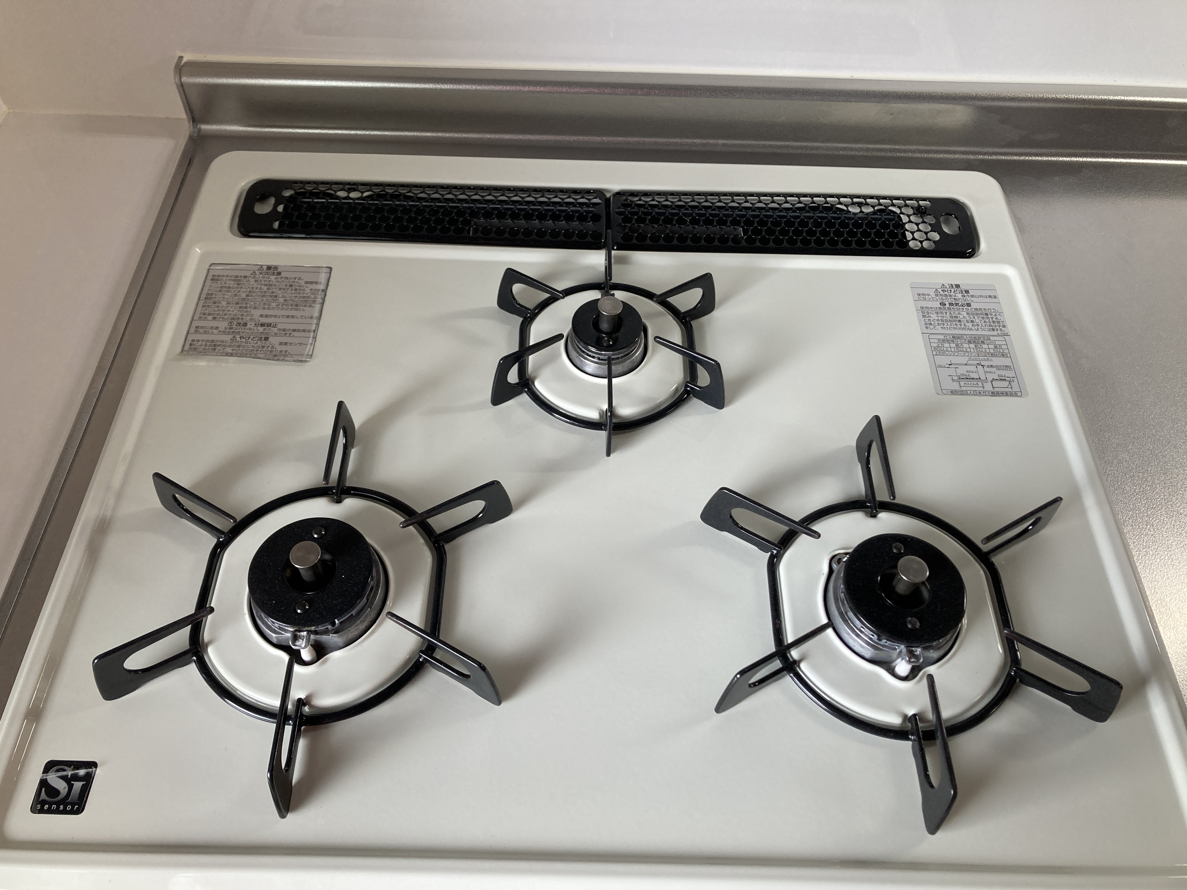 京都府長岡京市天神のキッチンクリーニングの作業後1