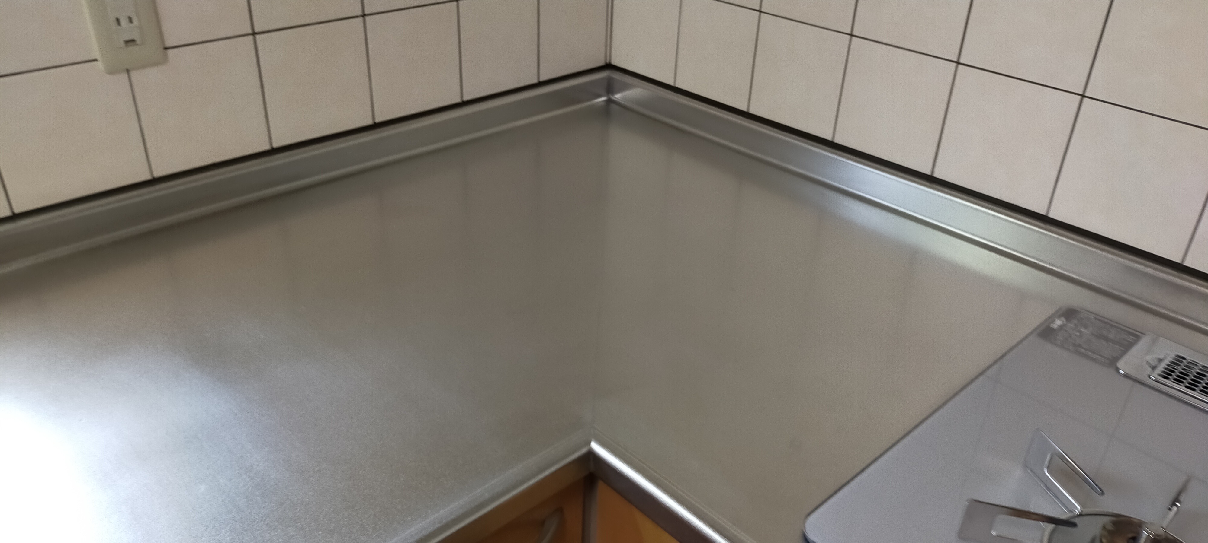 京都府京都市伏見区羽束師鴨川町のキッチンクリーニングの作業後1