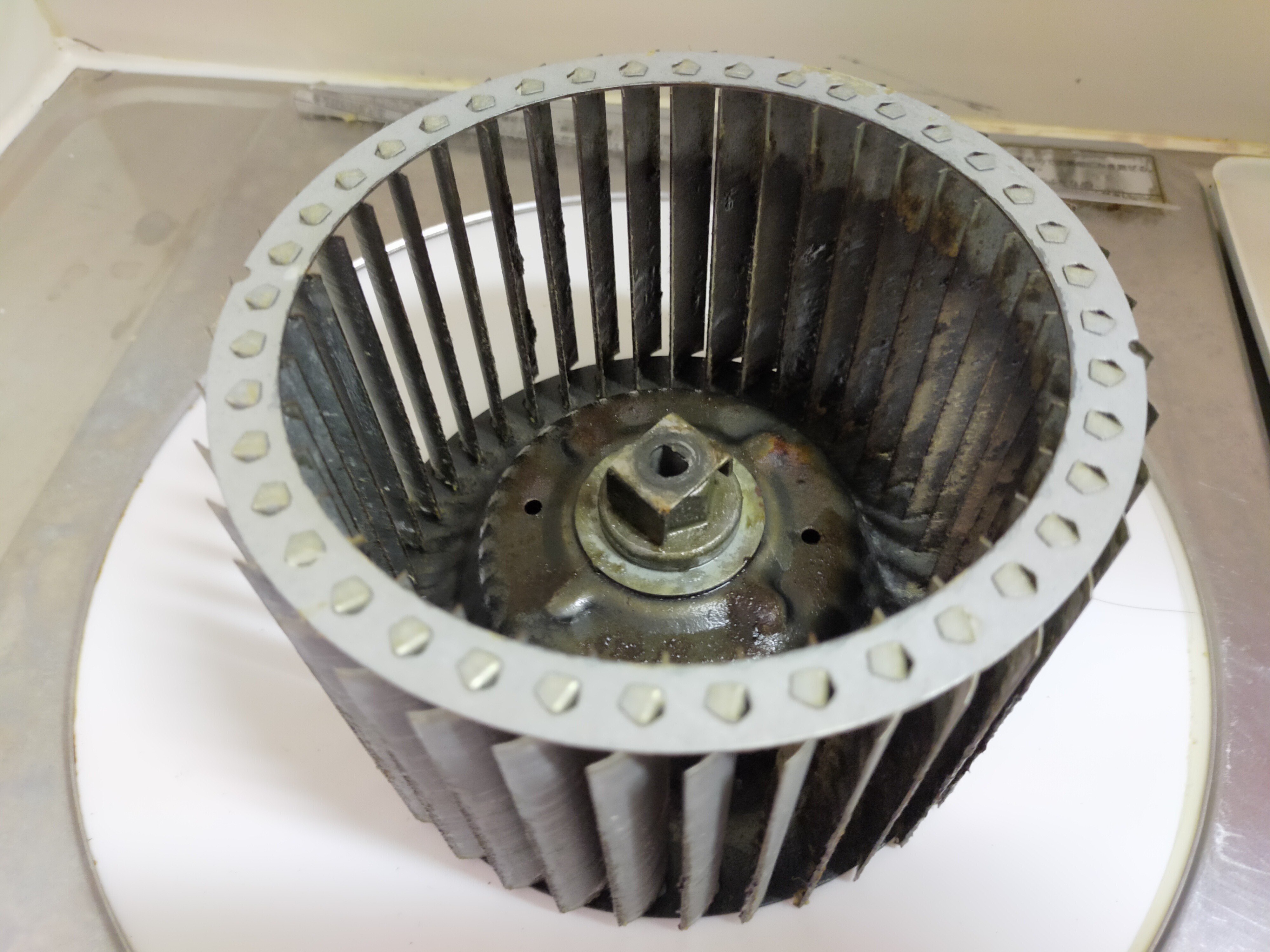 京都府京都市下京区材木町のレンジフードクリーニングの作業前2