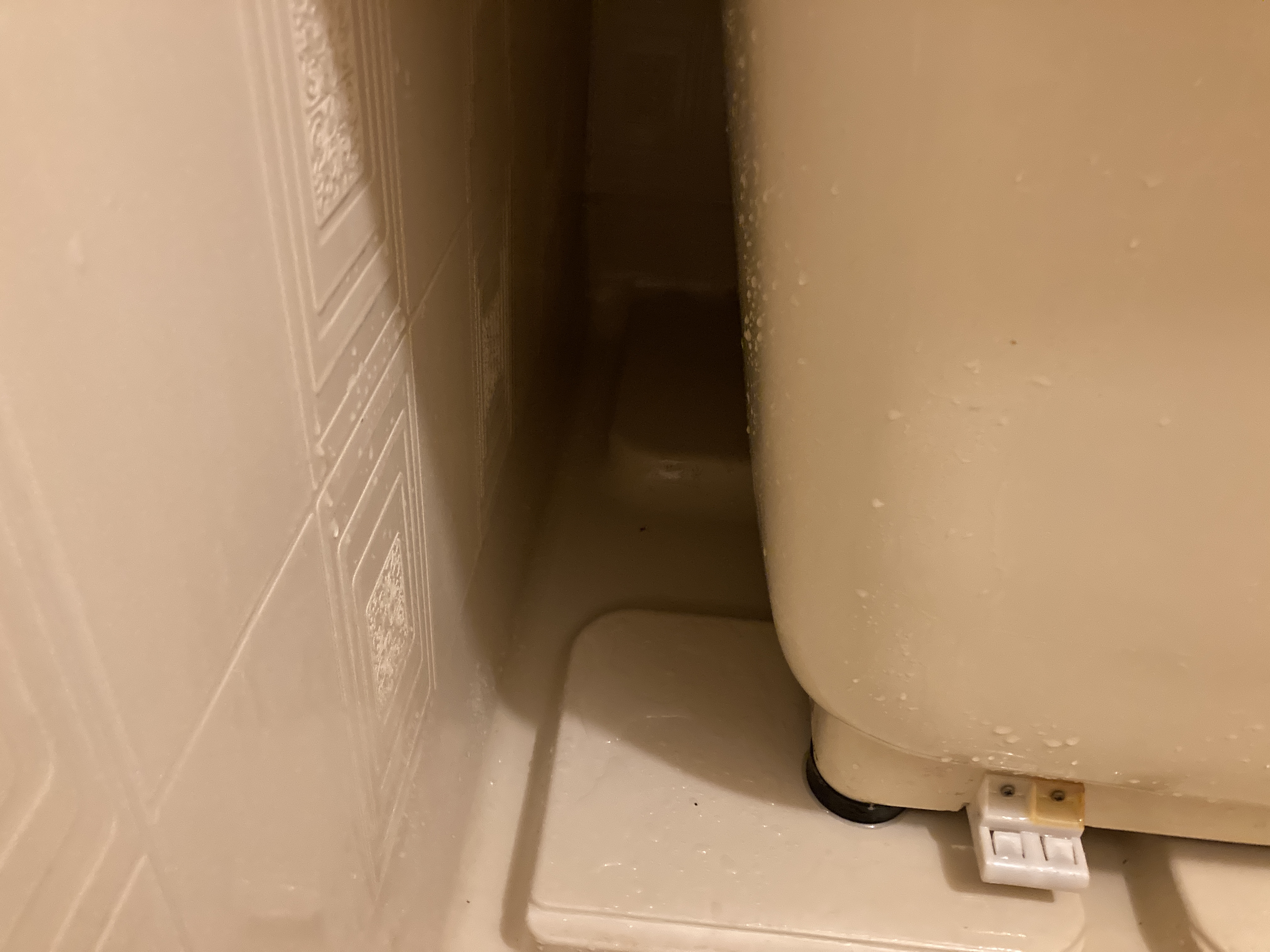 京都府向日市寺戸町七ノ坪の浴室・お風呂クリーニングの作業後2