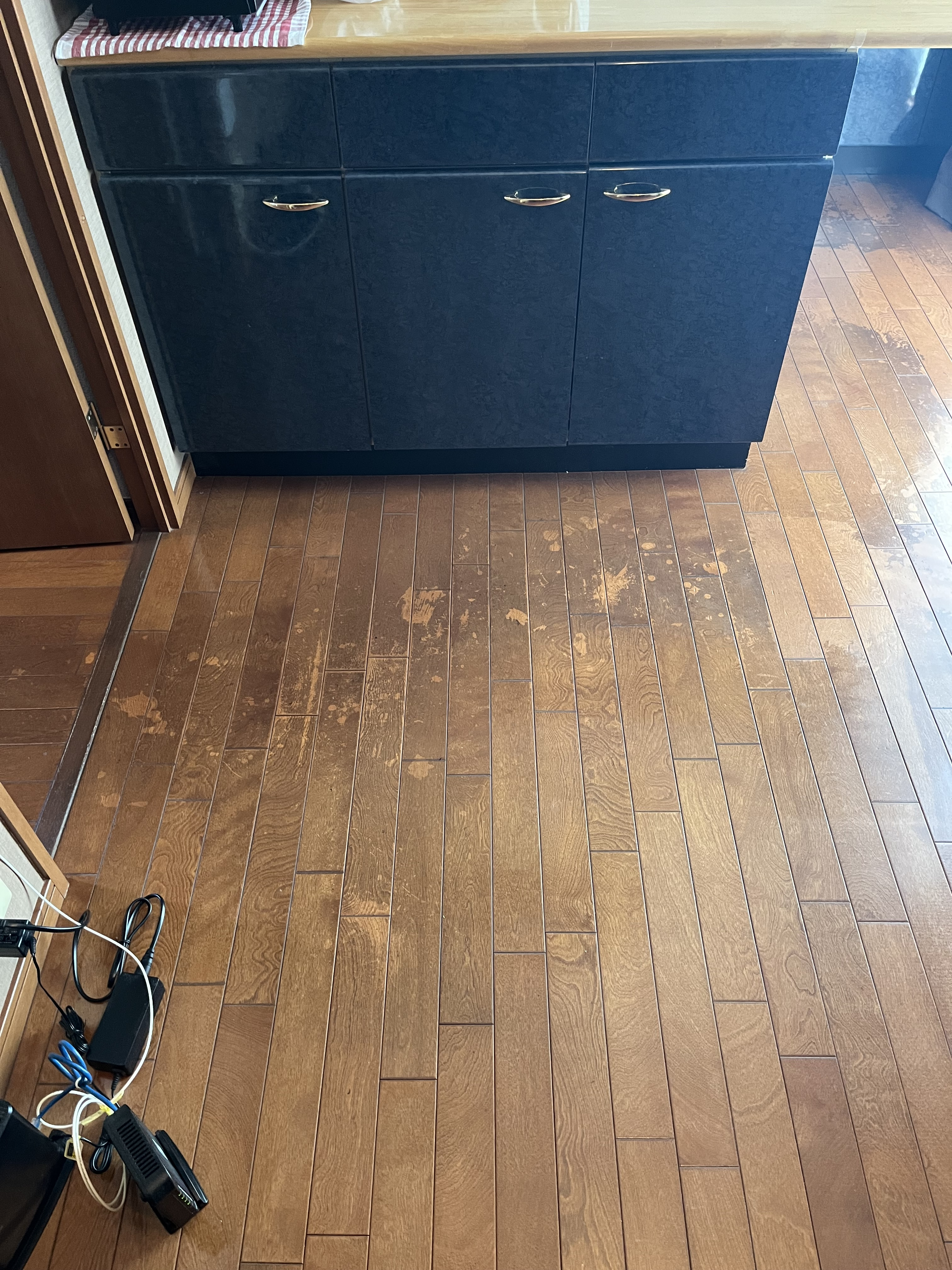 京都府京都市下京区若宮町のフローリングクリーニングの作業前2