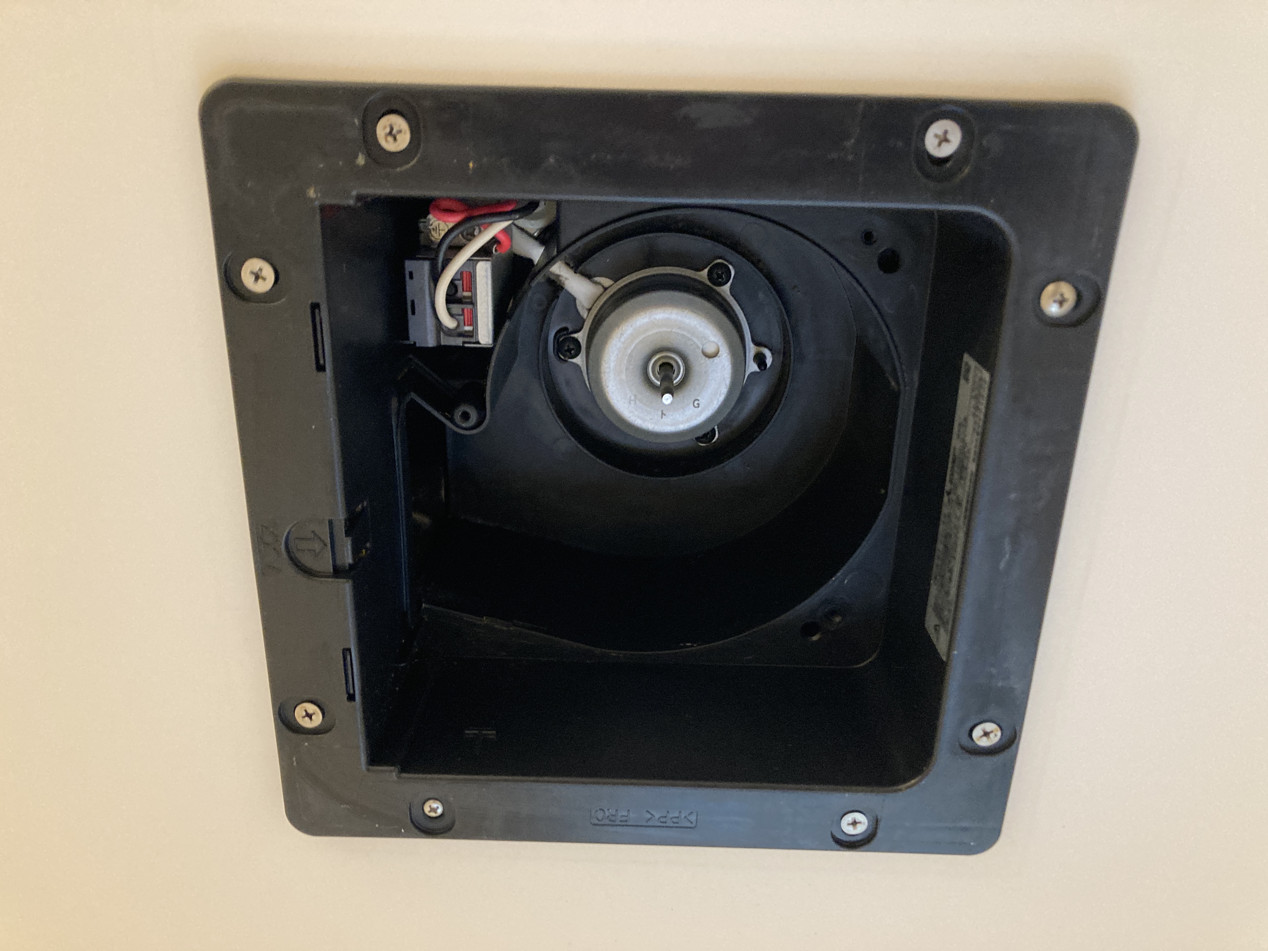 京都府京都市北区上賀茂中ノ坂町の浴室・お風呂クリーニングの作業後2