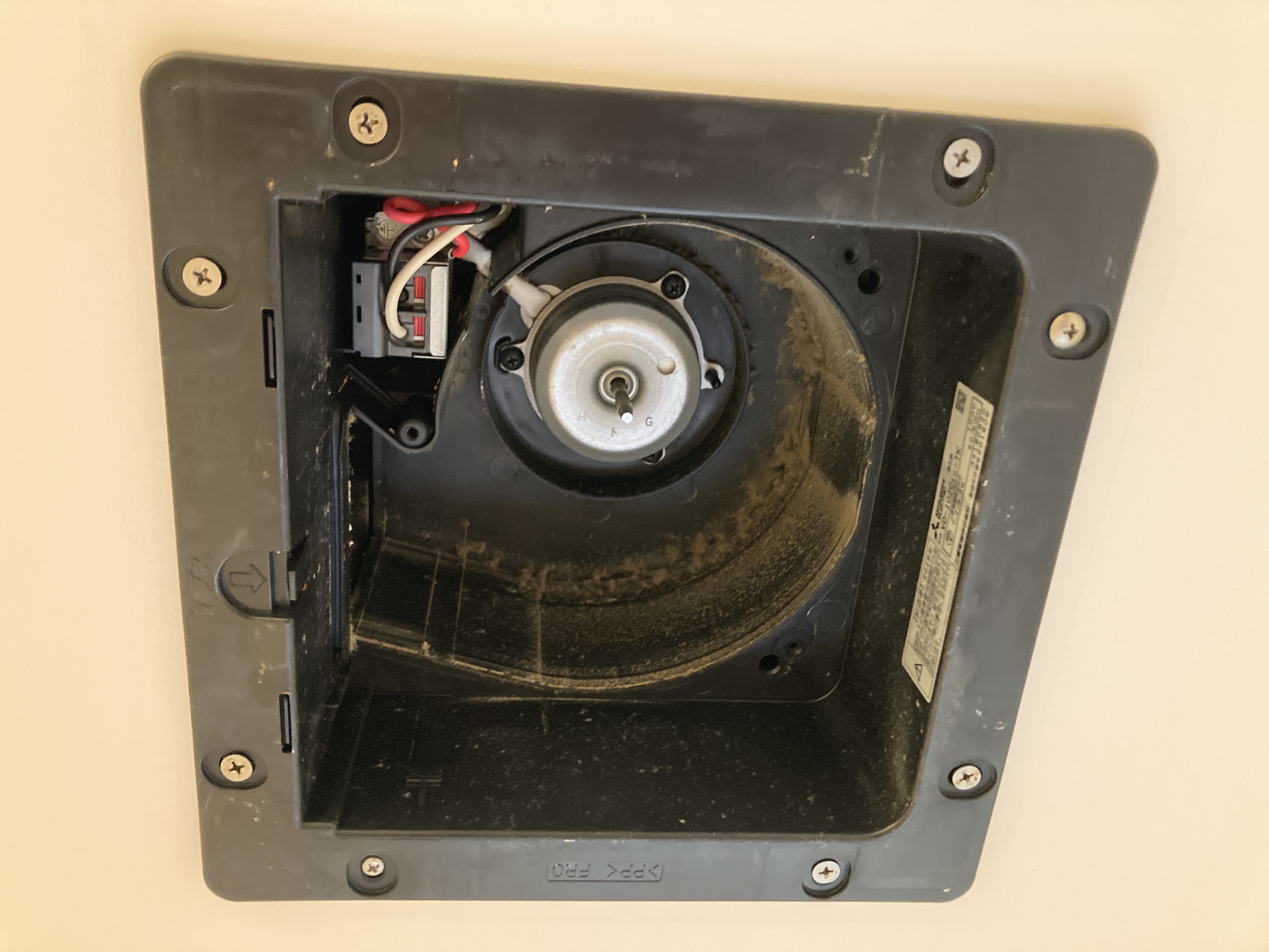 京都府京都市北区上賀茂中ノ坂町の浴室・お風呂クリーニングの作業前2