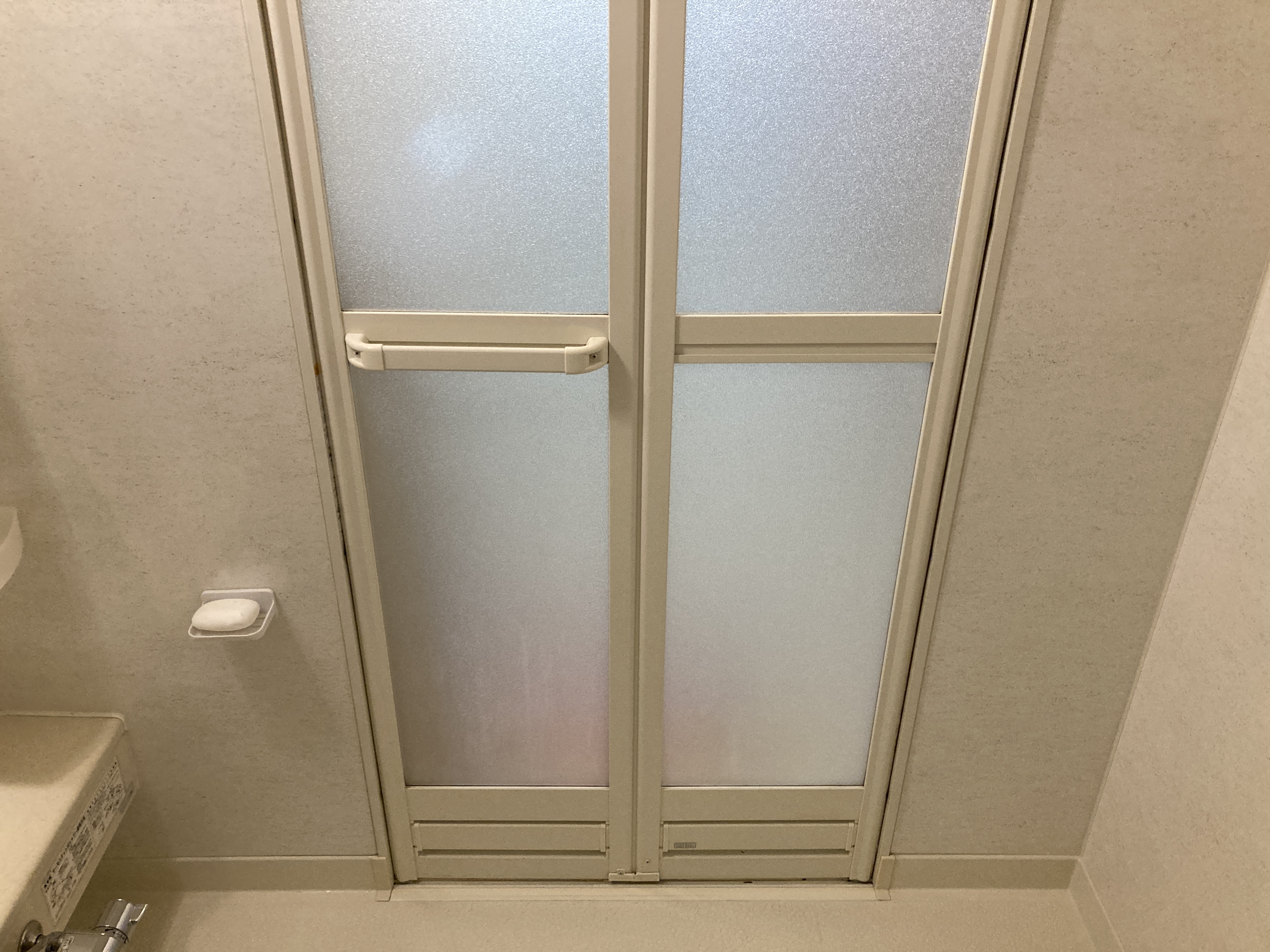 京都府相楽郡精華町精華台の浴室・お風呂クリーニングの作業後1