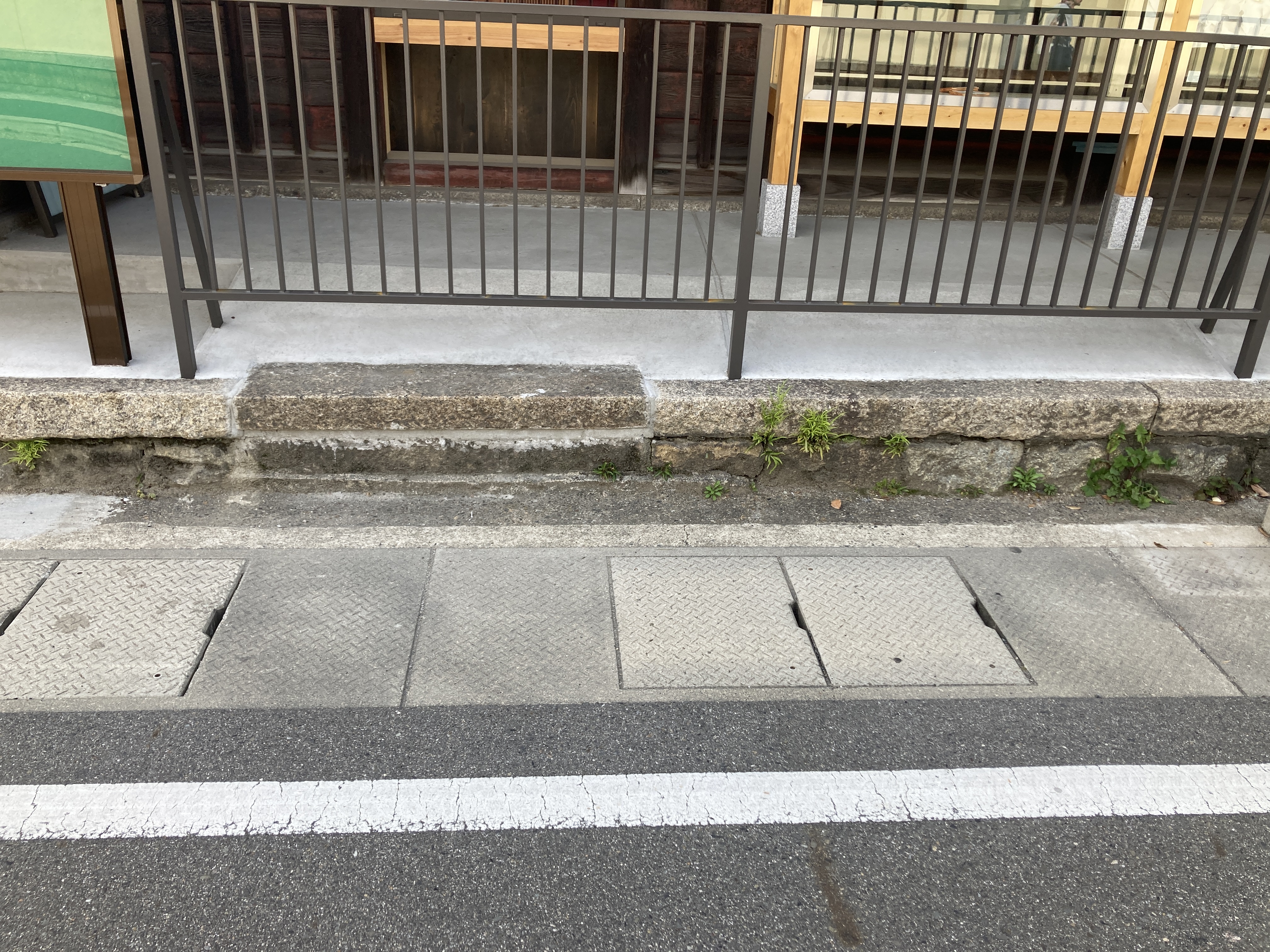 京都府京都市南区上鳥羽鍋ヶ淵町の何でもわがまま定額サービスの作業前2