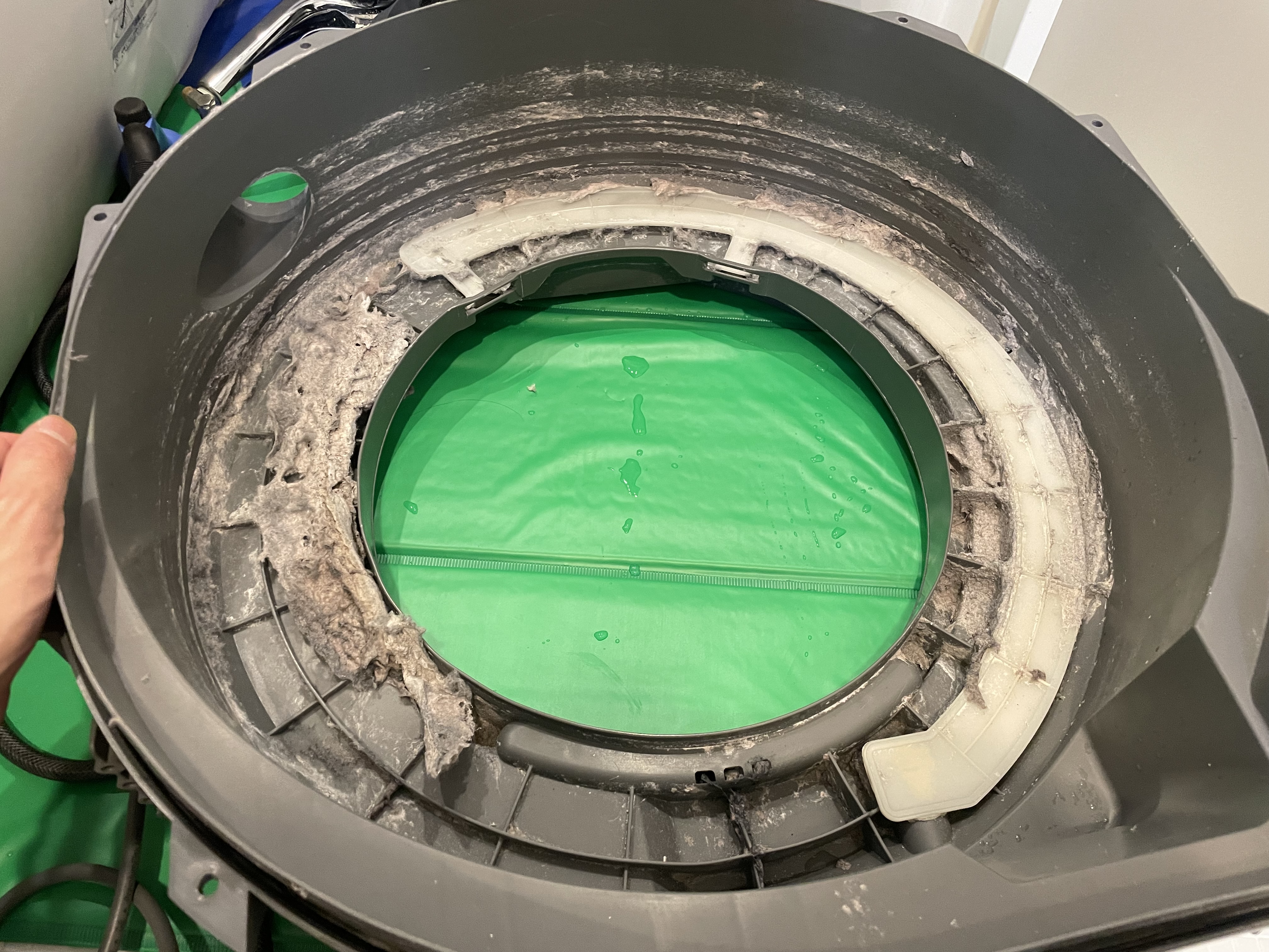 愛知県名古屋市昭和区の洗濯機分解クリーニングの作業前1