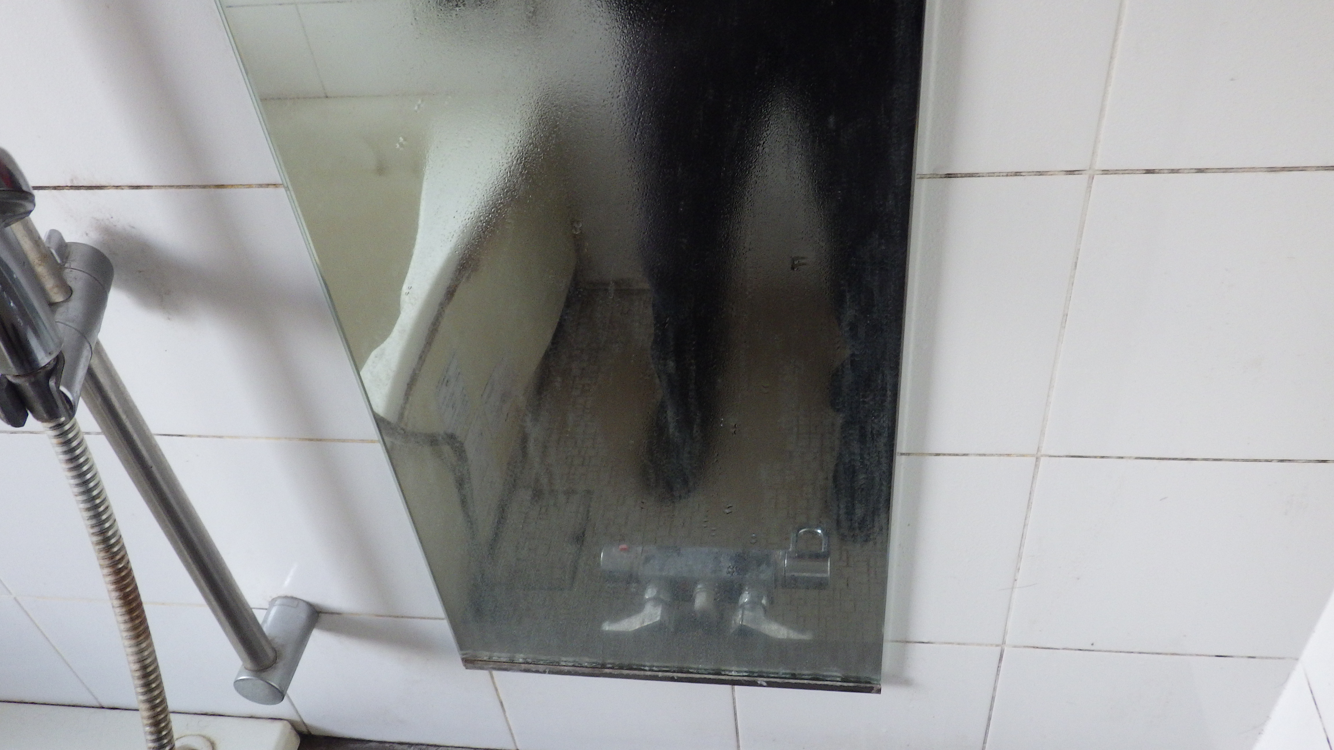 東京都港区六本木の浴室・お風呂クリーニングの作業前1