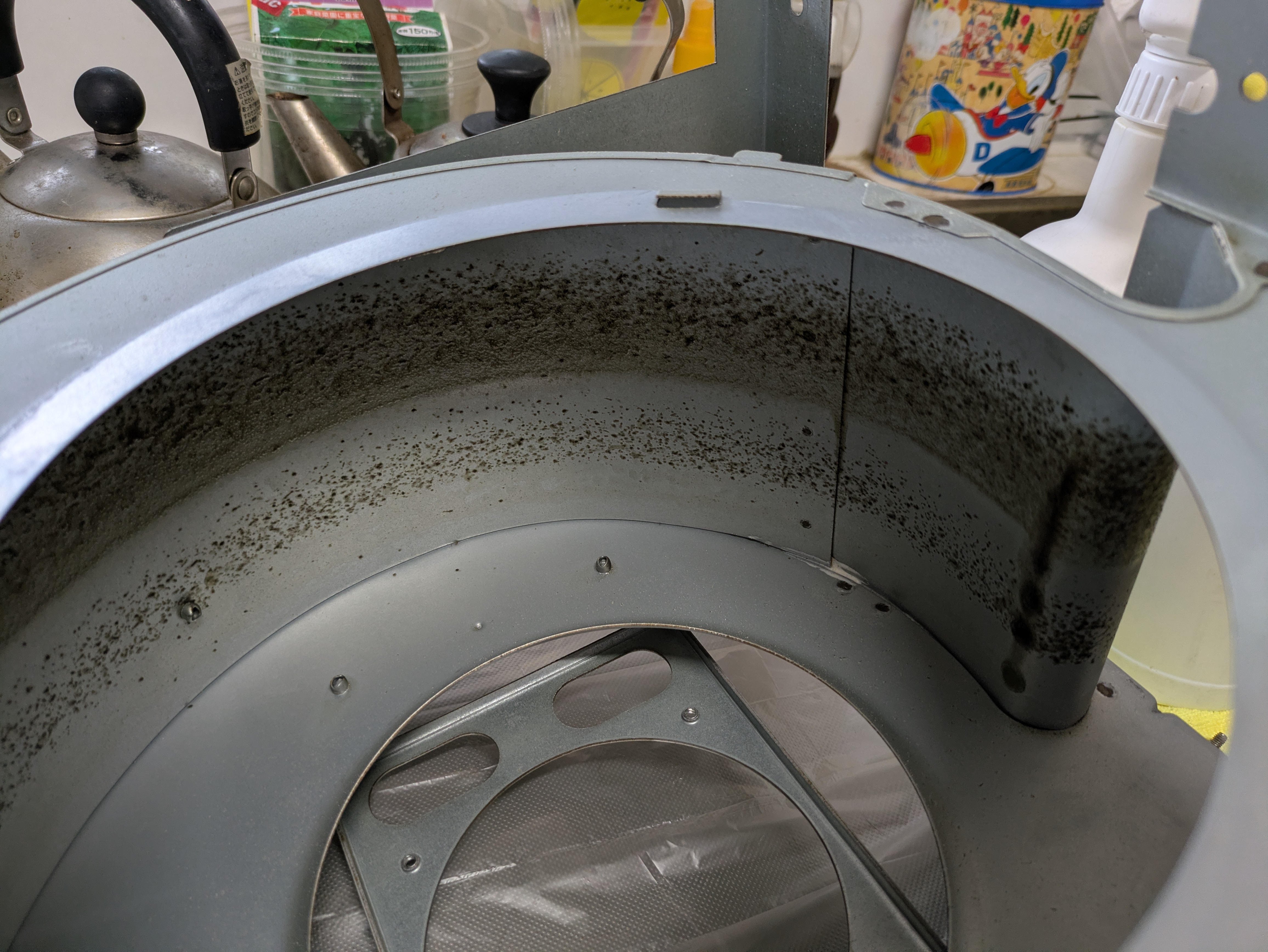 埼玉県さいたま市見沼区春野のレンジフードクリーニングの作業前2