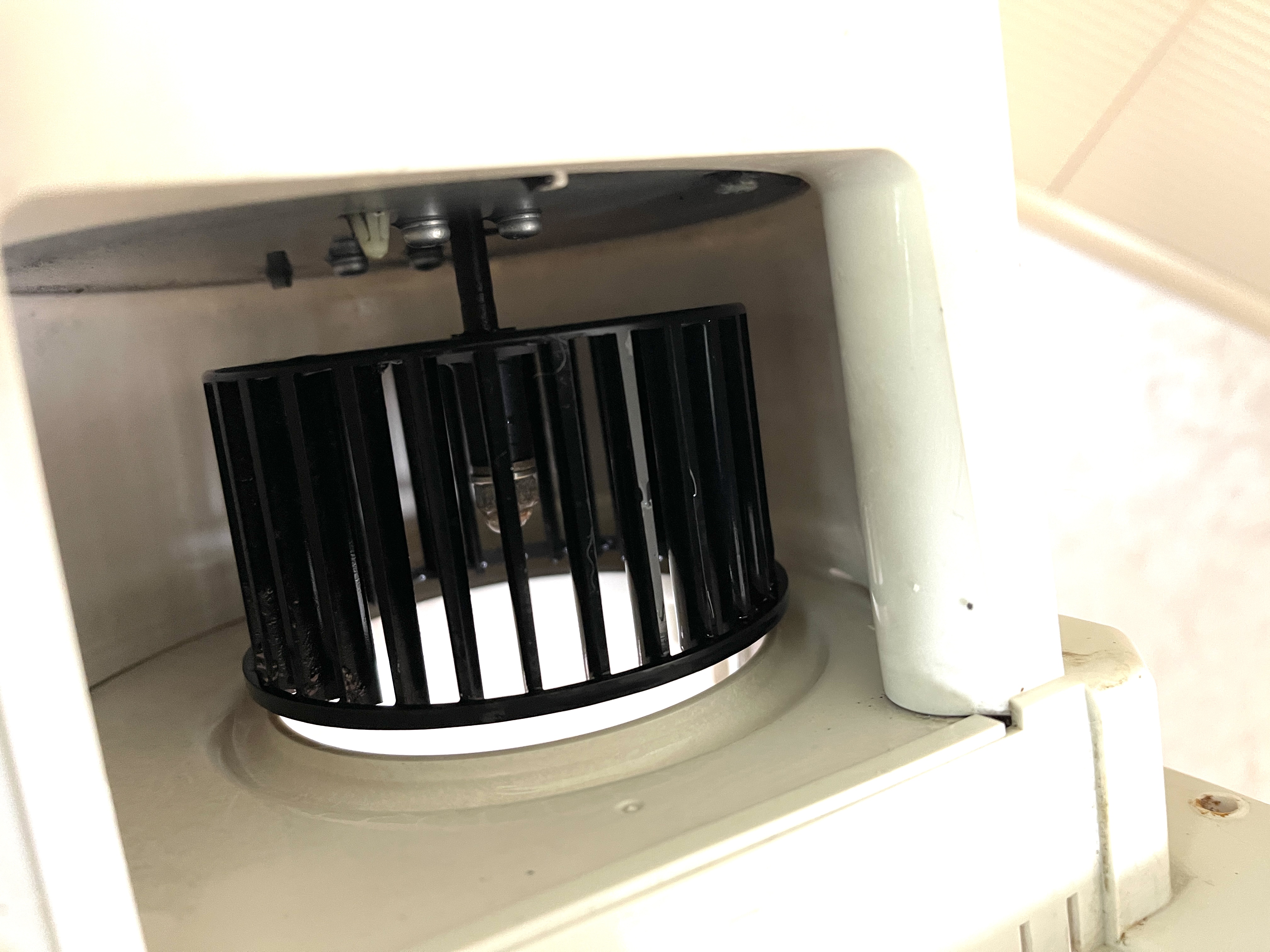 神奈川県横浜市港北区の浴室乾燥機クリーニングの作業後2