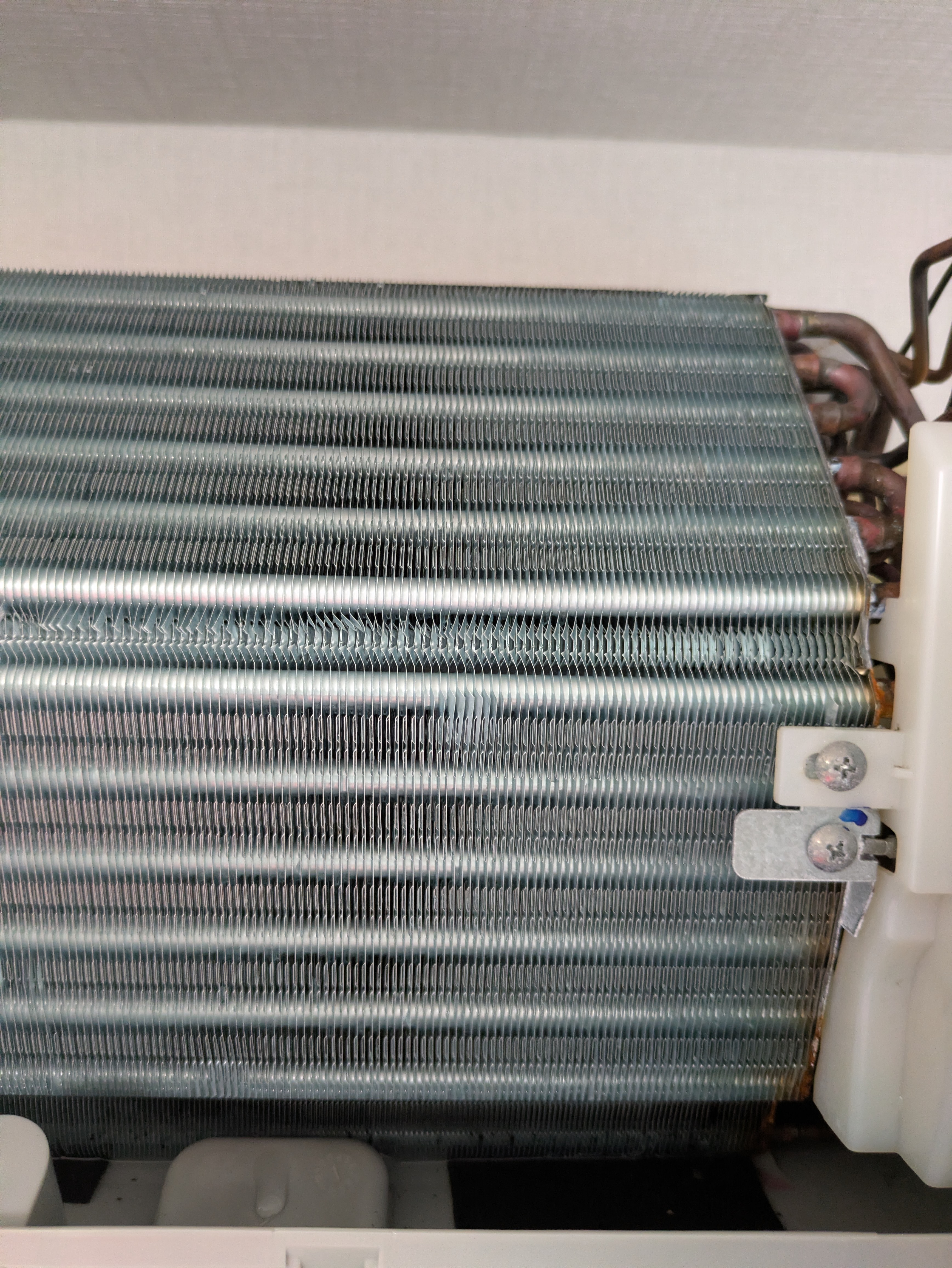 埼玉県さいたま市南区沼影のお掃除機能付きエアコンの作業後2