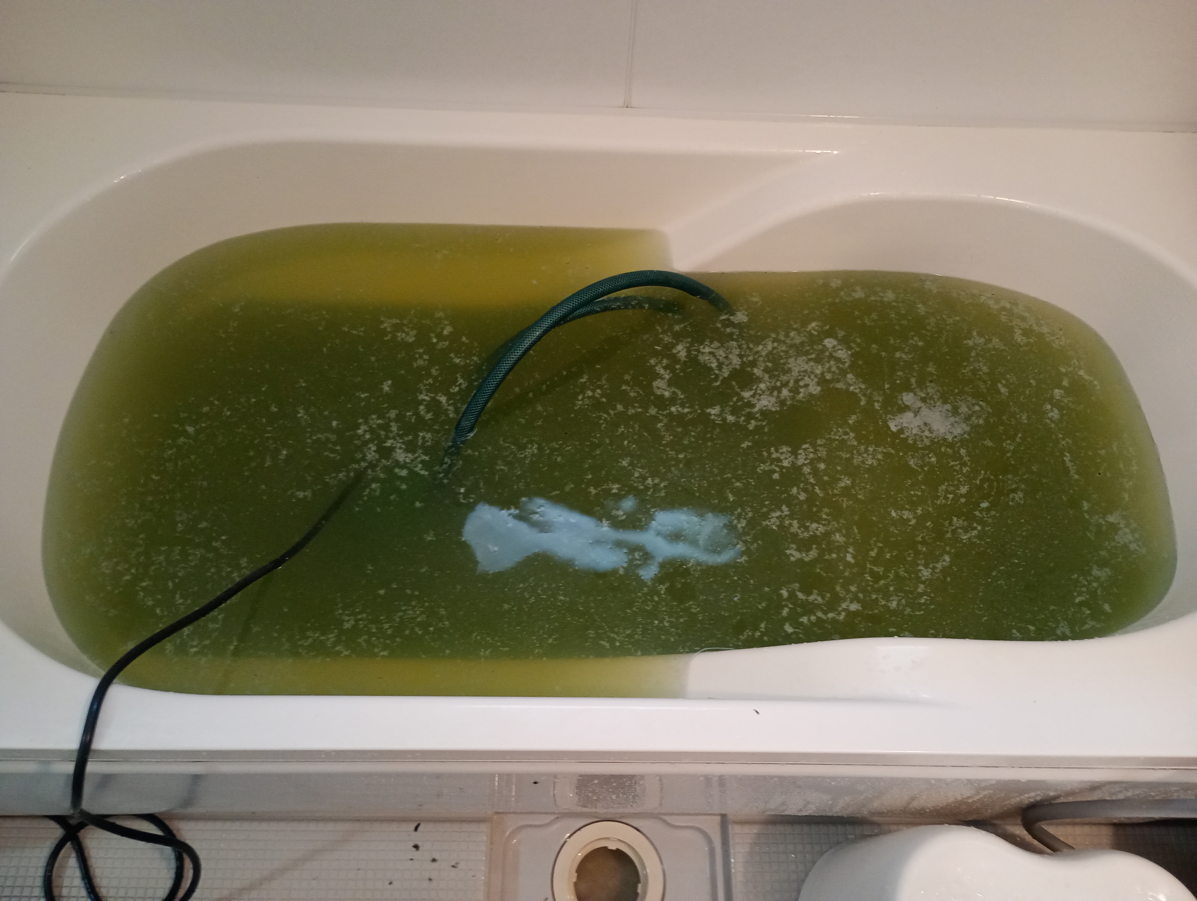 千葉県船橋市の追い焚き配管除菌洗浄の作業後1