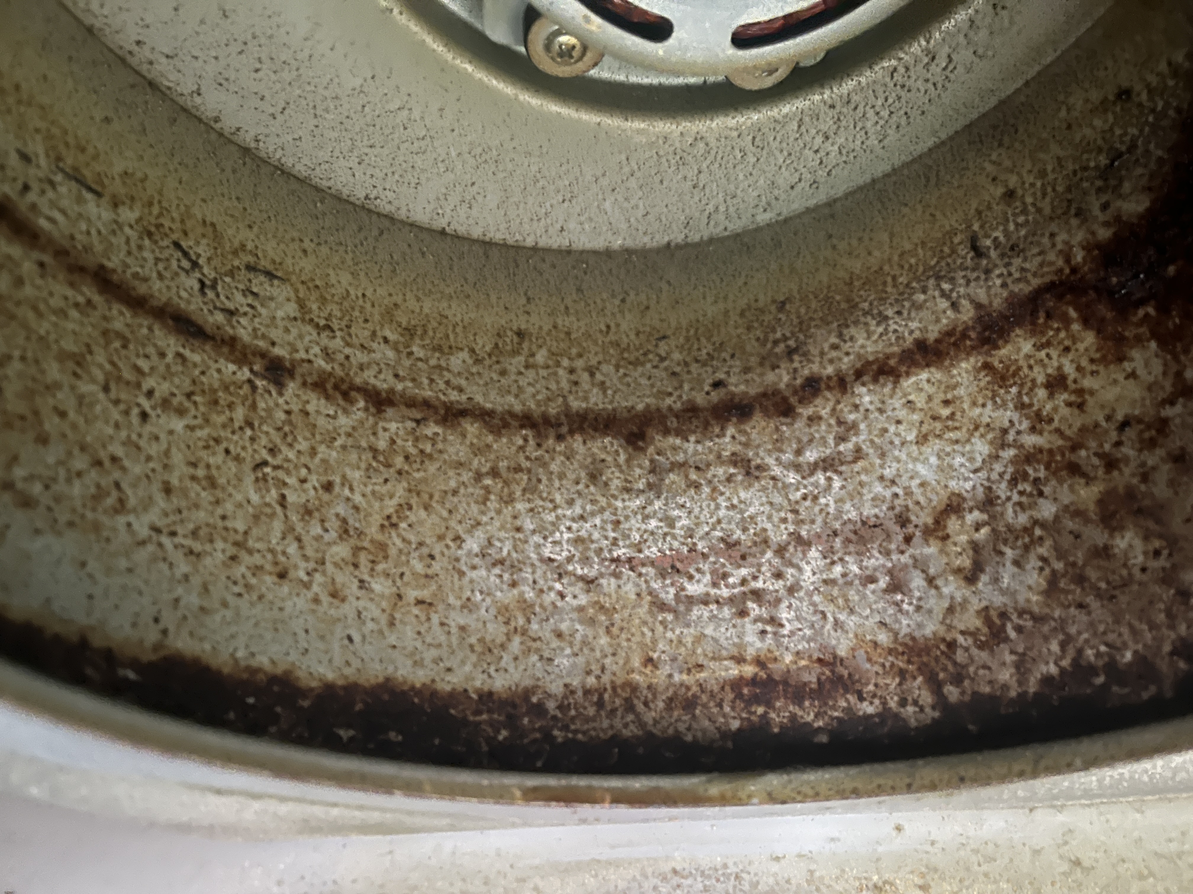 愛知県田原市のレンジフードクリーニングの作業前1