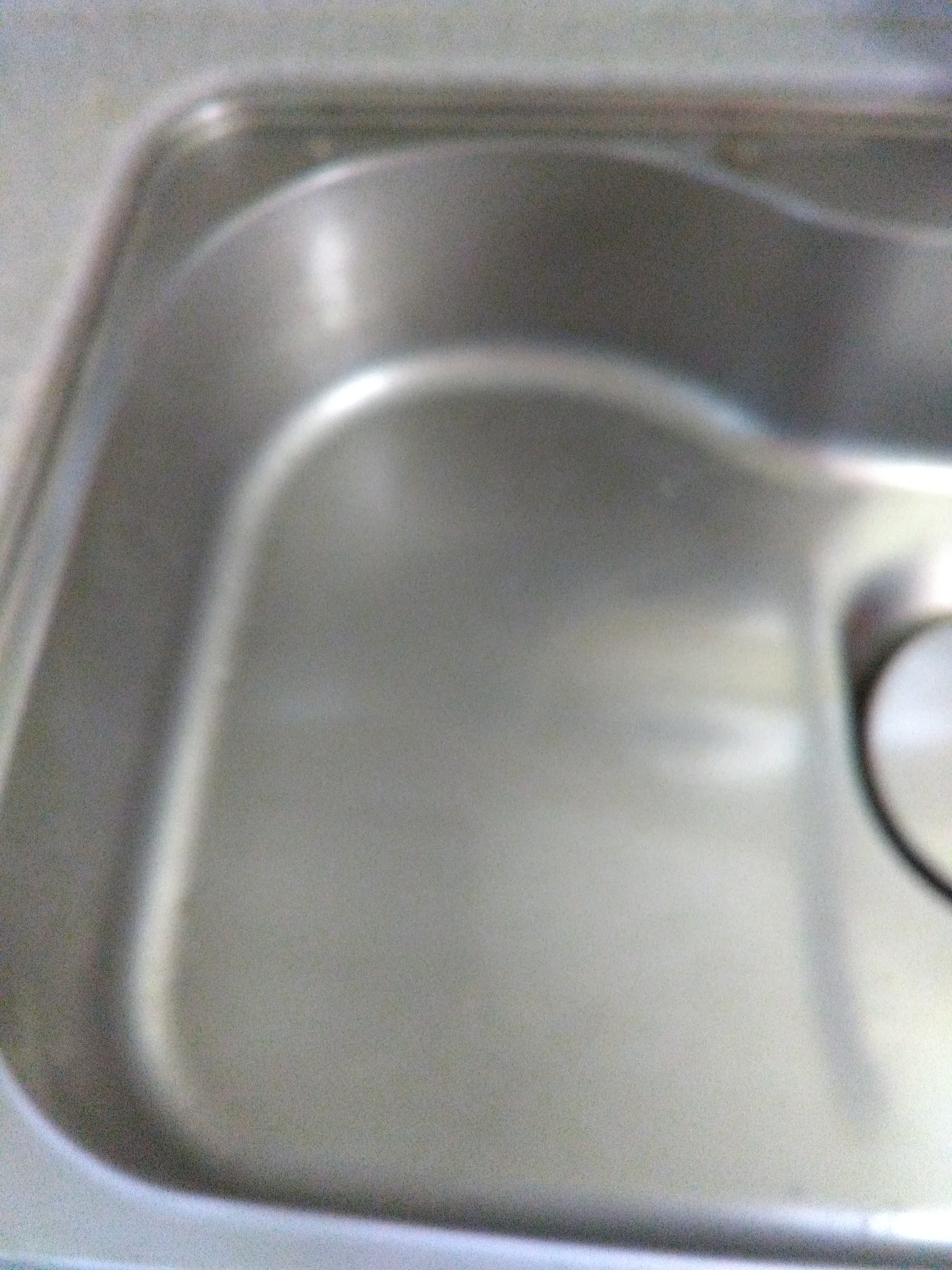 青森県八戸市のキッチンクリーニングの作業前3