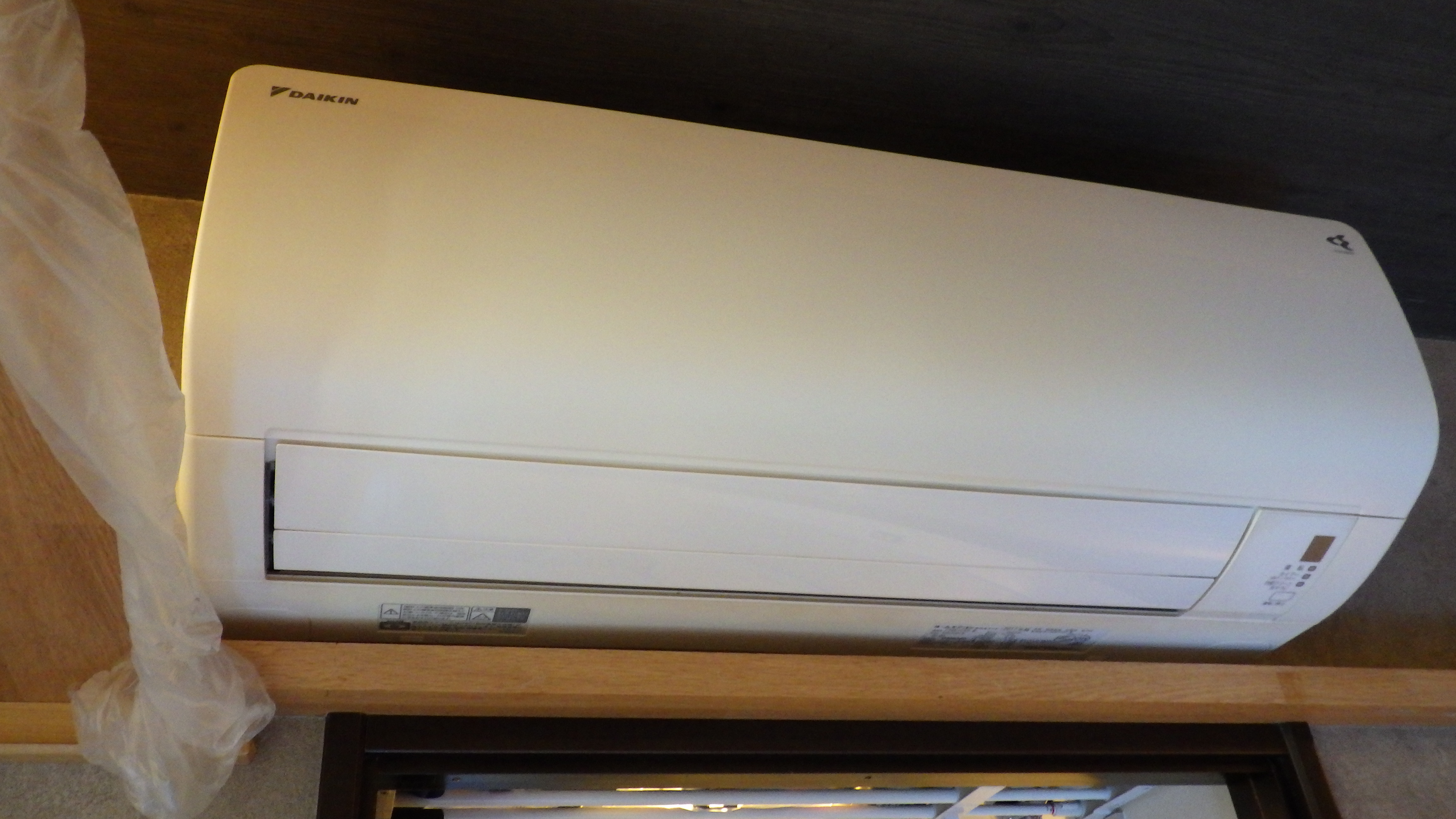 東京都大田区上池台の壁掛けエアコンの作業前3