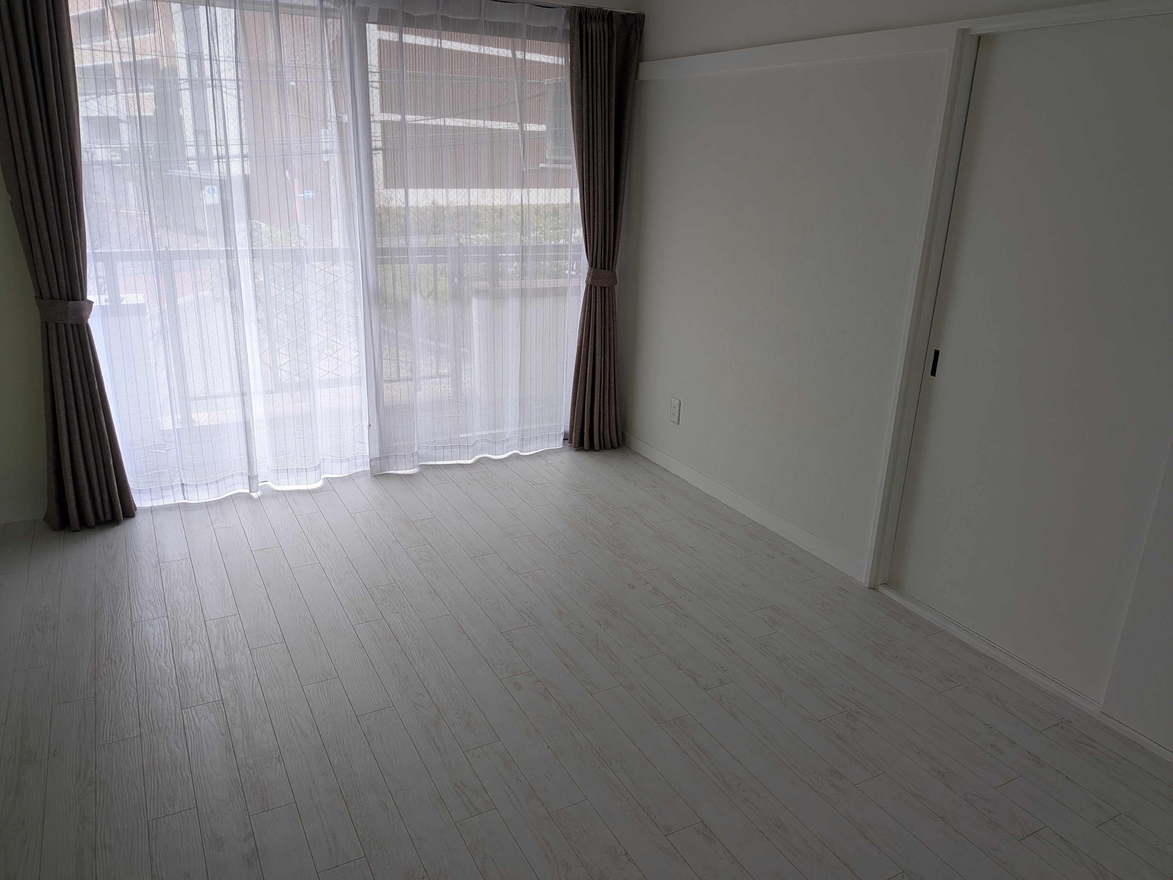 東京都品川区南品川の賃貸住宅退去後の原状回復クリーニングの作業後2