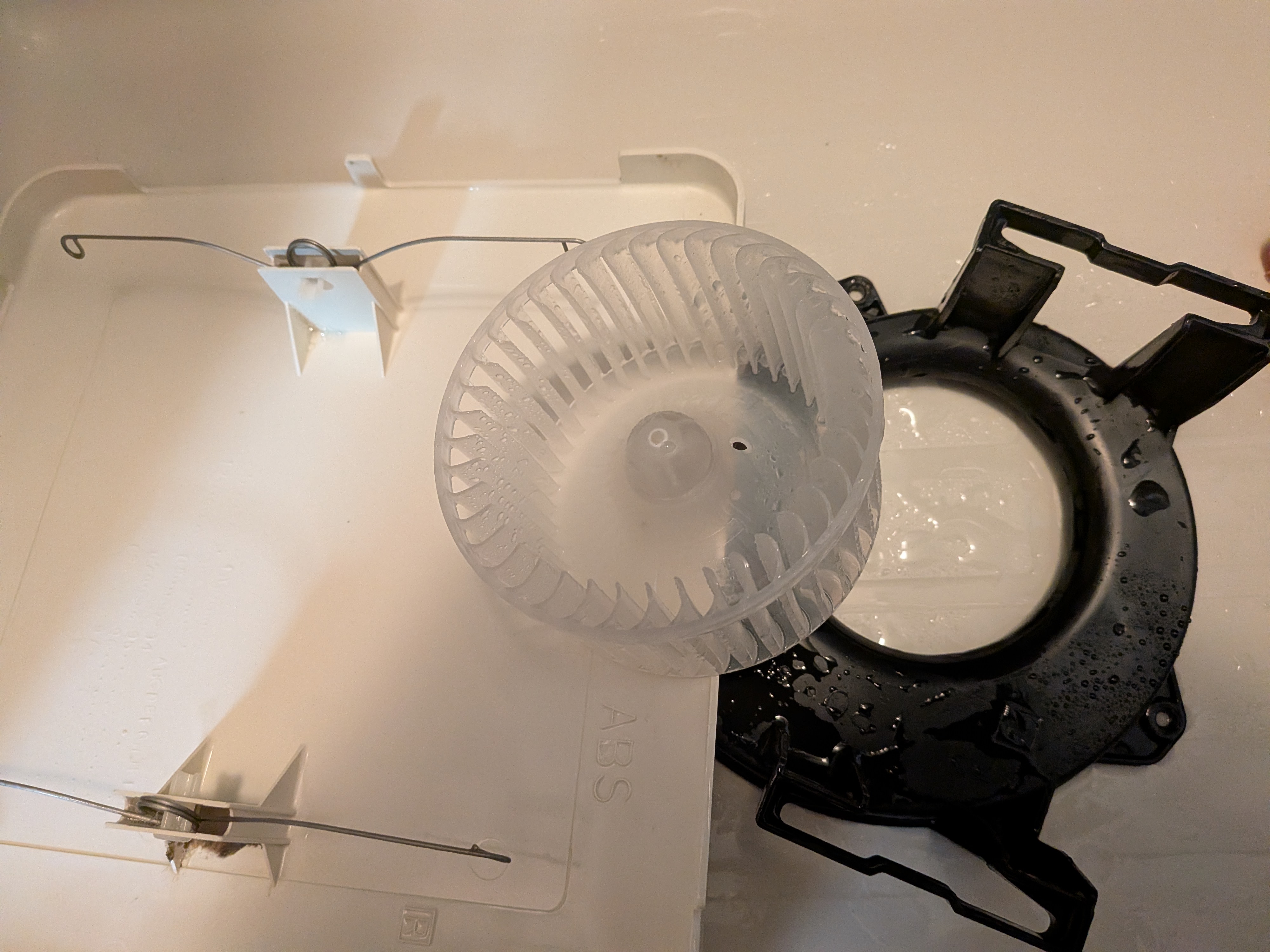 東京都品川区中延の賃貸住宅退去後の原状回復クリーニングの作業後1